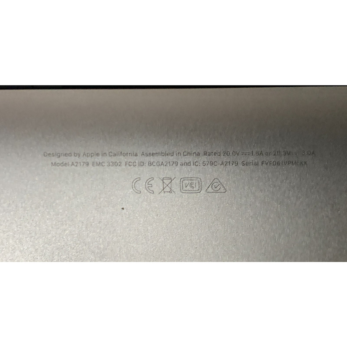 Apple MacBook Air A2179 (2020) 13.3" | i5-1030NG7 | 8GB PC4L | 256GB Sequoia