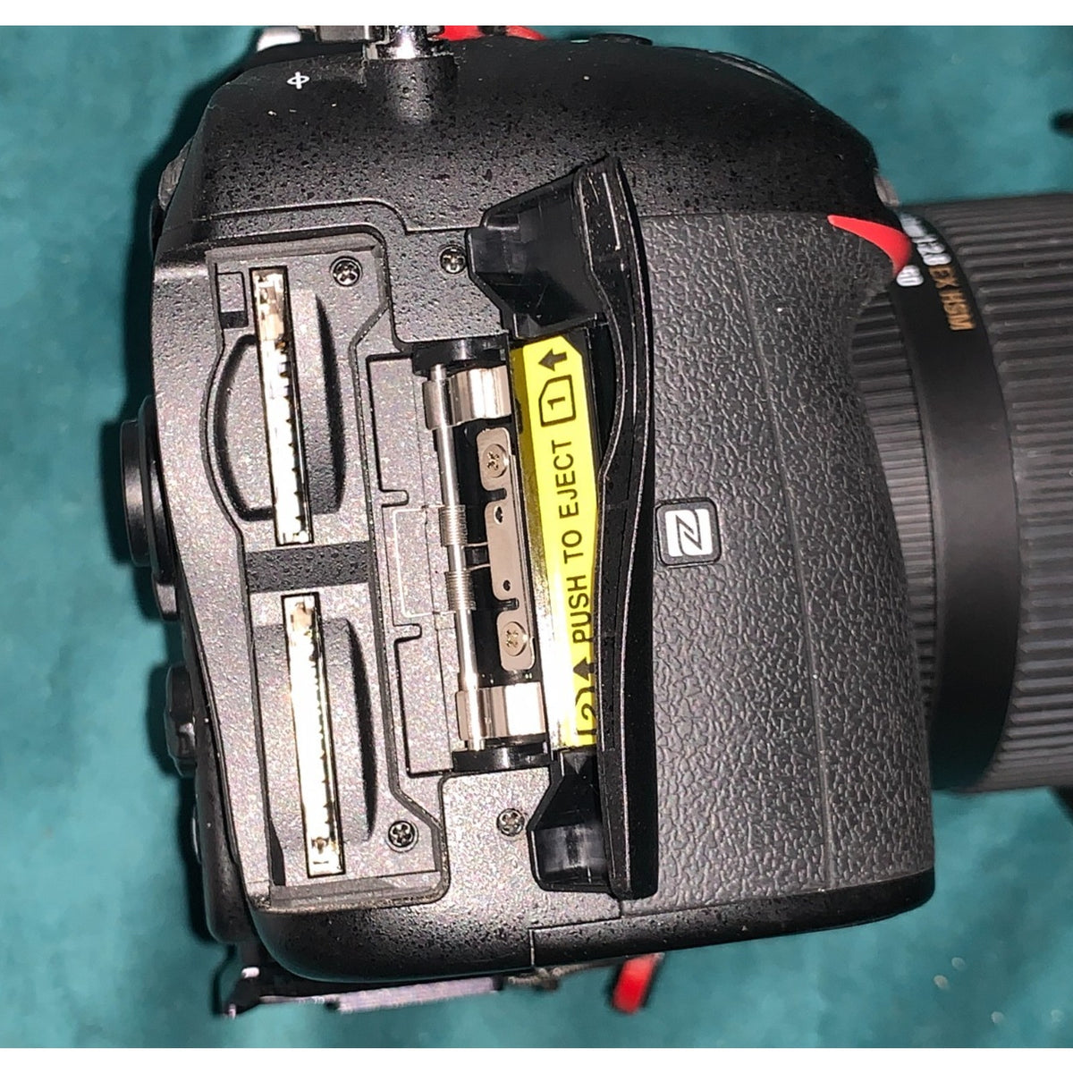 Nikon D7200 DSLR Camera with Sigma 17-50mm