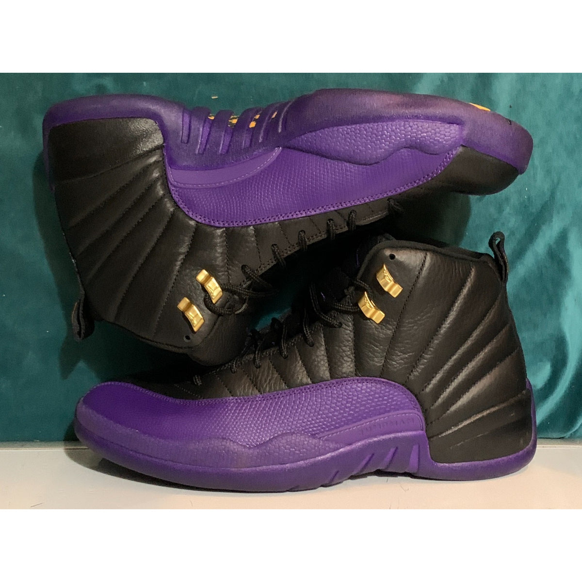 Air Jordan 12 Retro Men’s Size 12 Black/Field Purple Noir/Violet CT80113-057