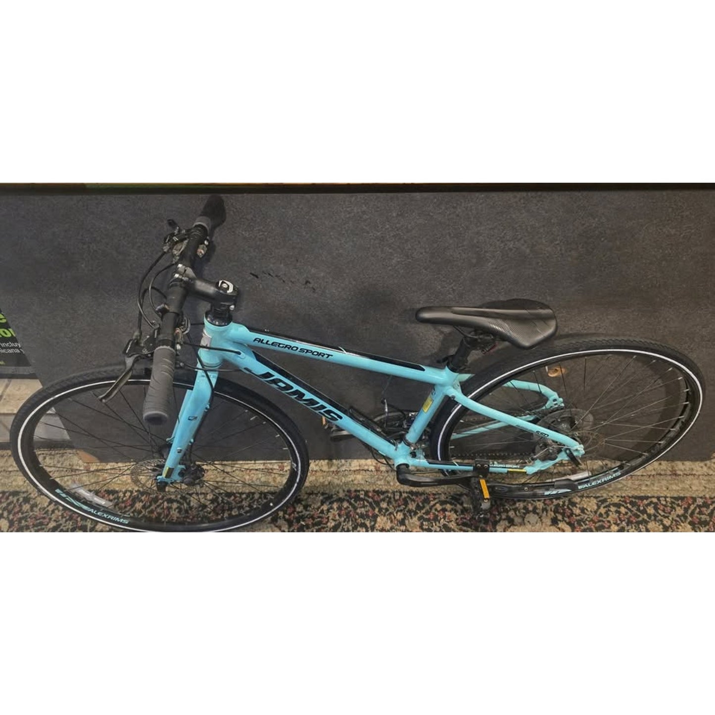 Jamis Allegro Sport Mountian Bike / 700CM Wheels / 14" Frame / 21-Speed /