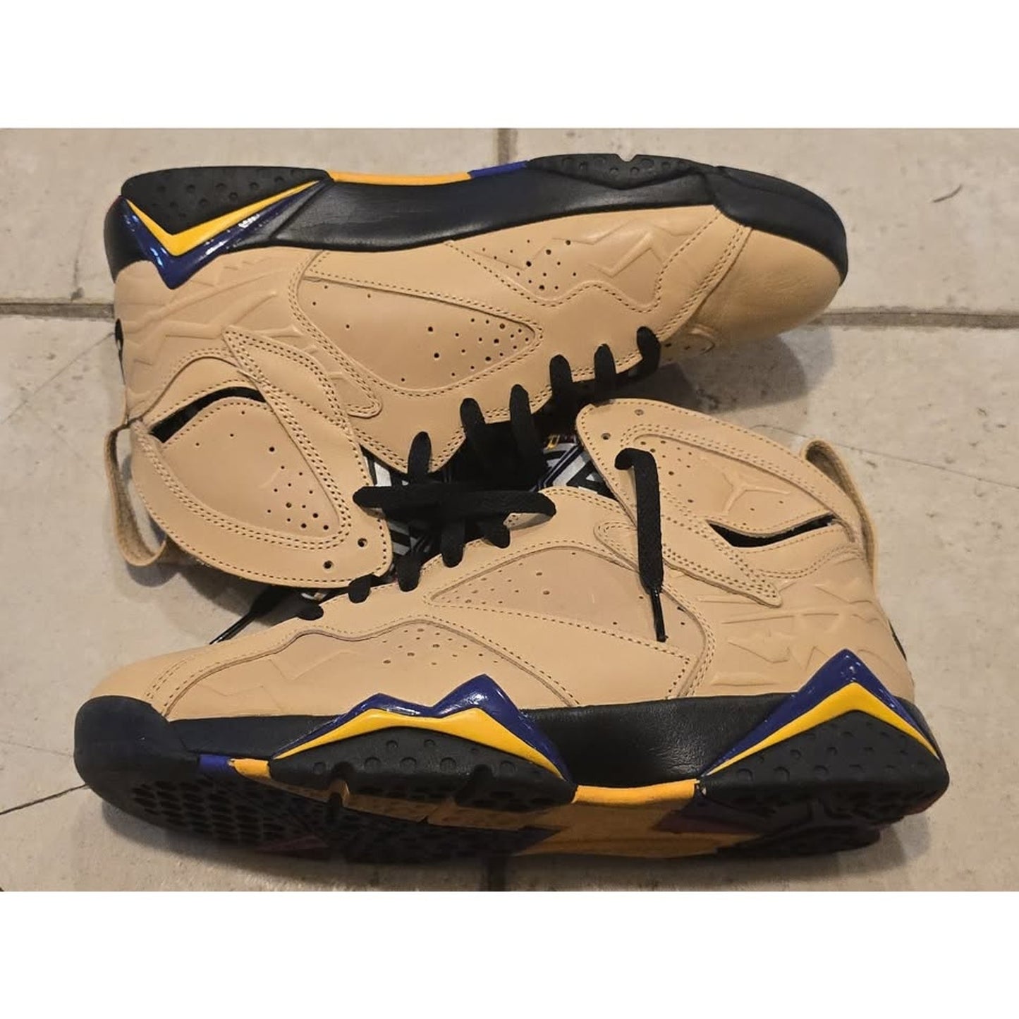 Nike Air Jordan 7 Retro SE Vachetta Tan Black Taxi DZ4729-200 Men's 9.5