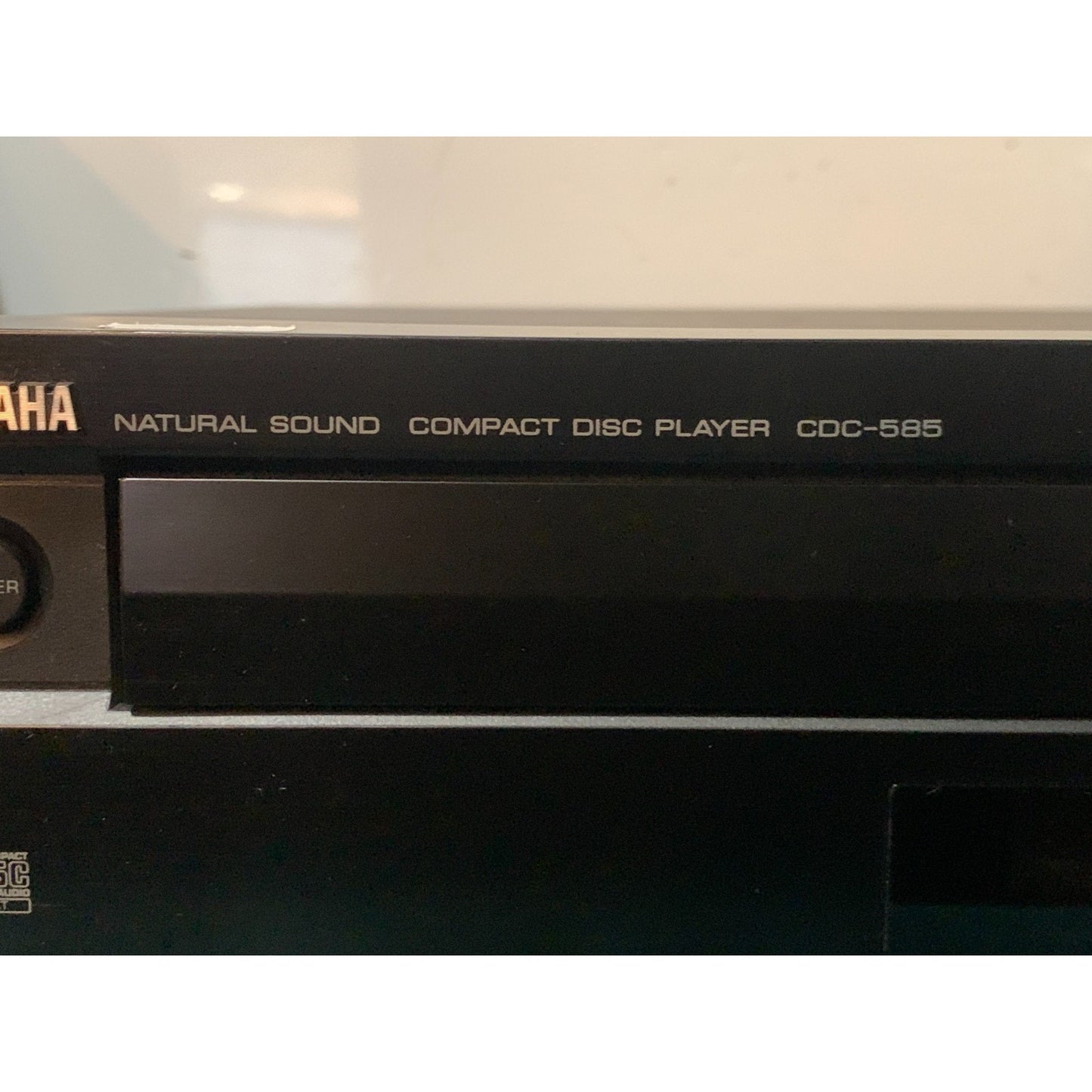 Yamaha CDC-585 Natural Sound Compact Disc 5 CD Player