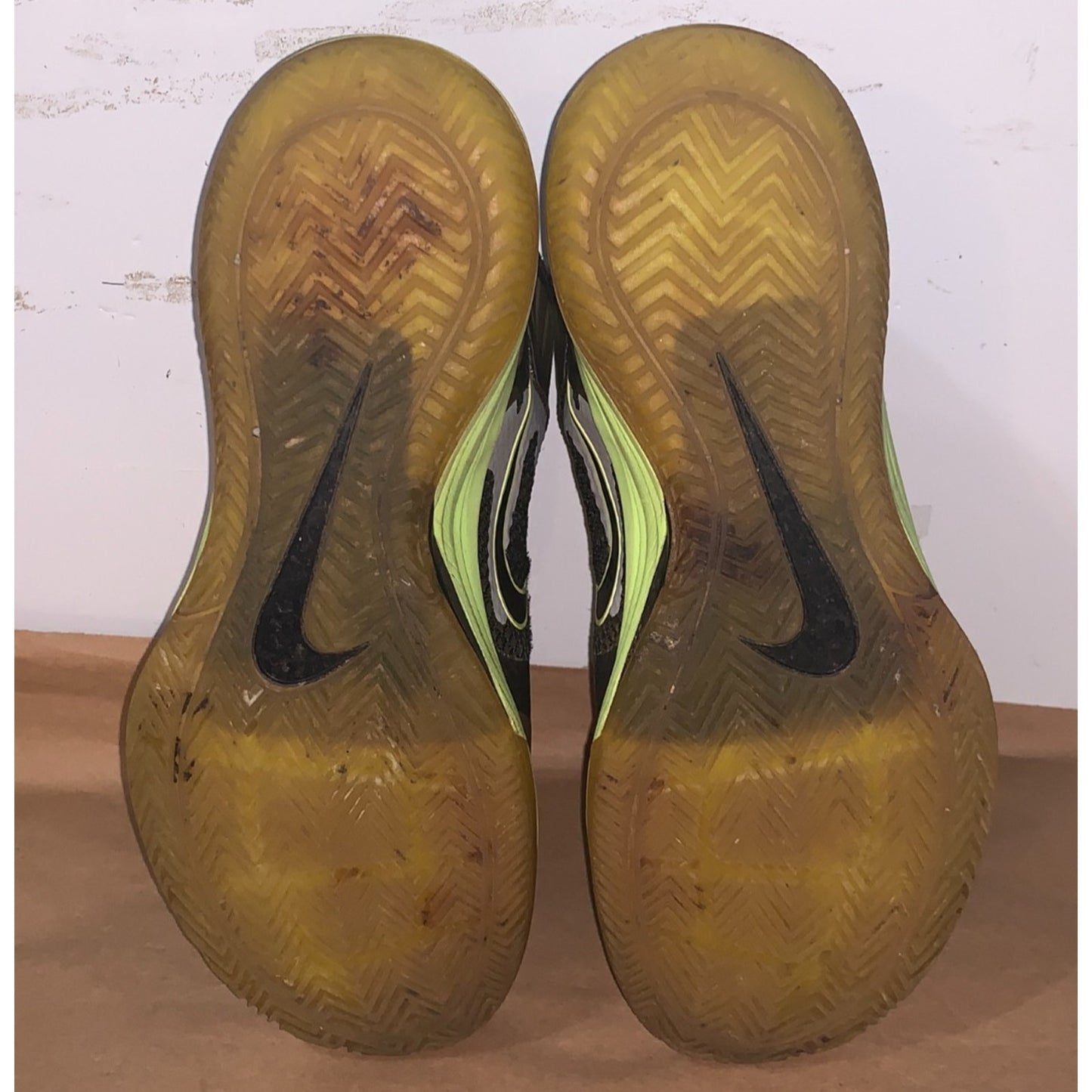 Nike Lunar Hypergamer Grey Camo Neon 2011 Size 10.5 Style 469756-012