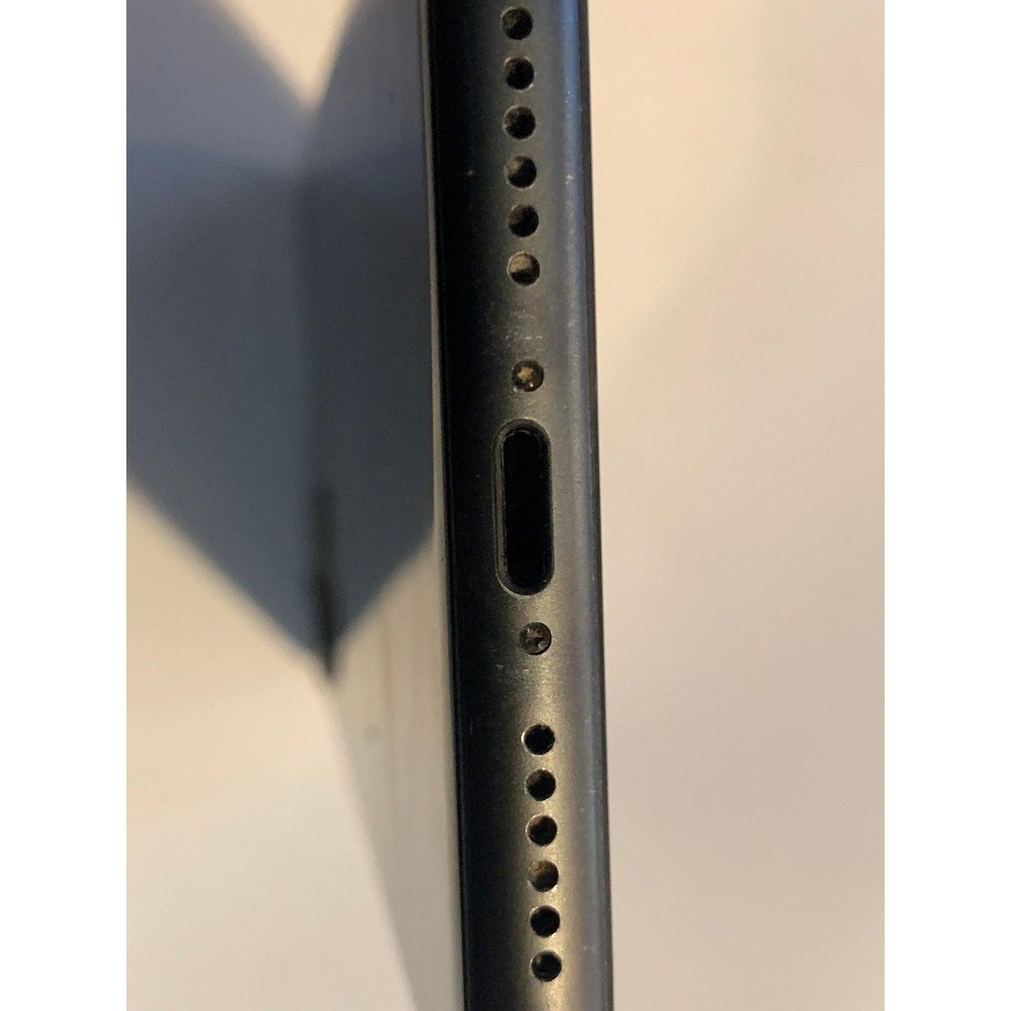 Apple iPhone 11 A2111 - 64 GB - Black (Cricket Wireless)