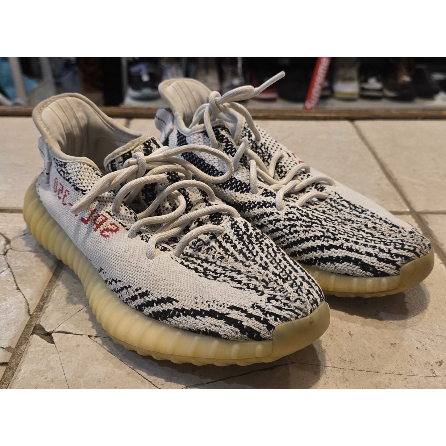 Adidas Yeezy Boost 350 V2 Zebra Gray Shoes / APE 779001 / 9M /