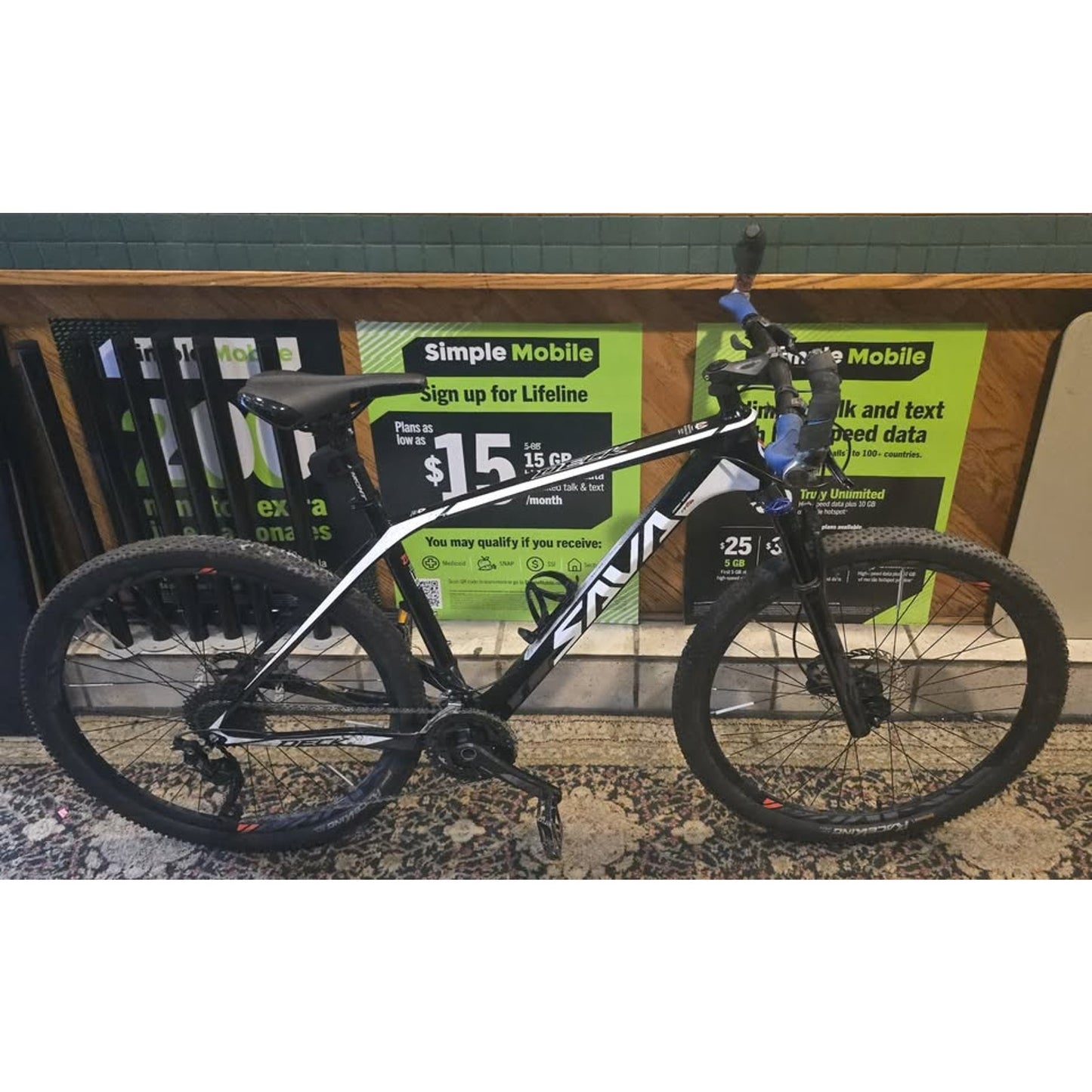 Sava Deck Mountain Bikes / 27.5" Wheels / 19" Frame / 27-Speed /