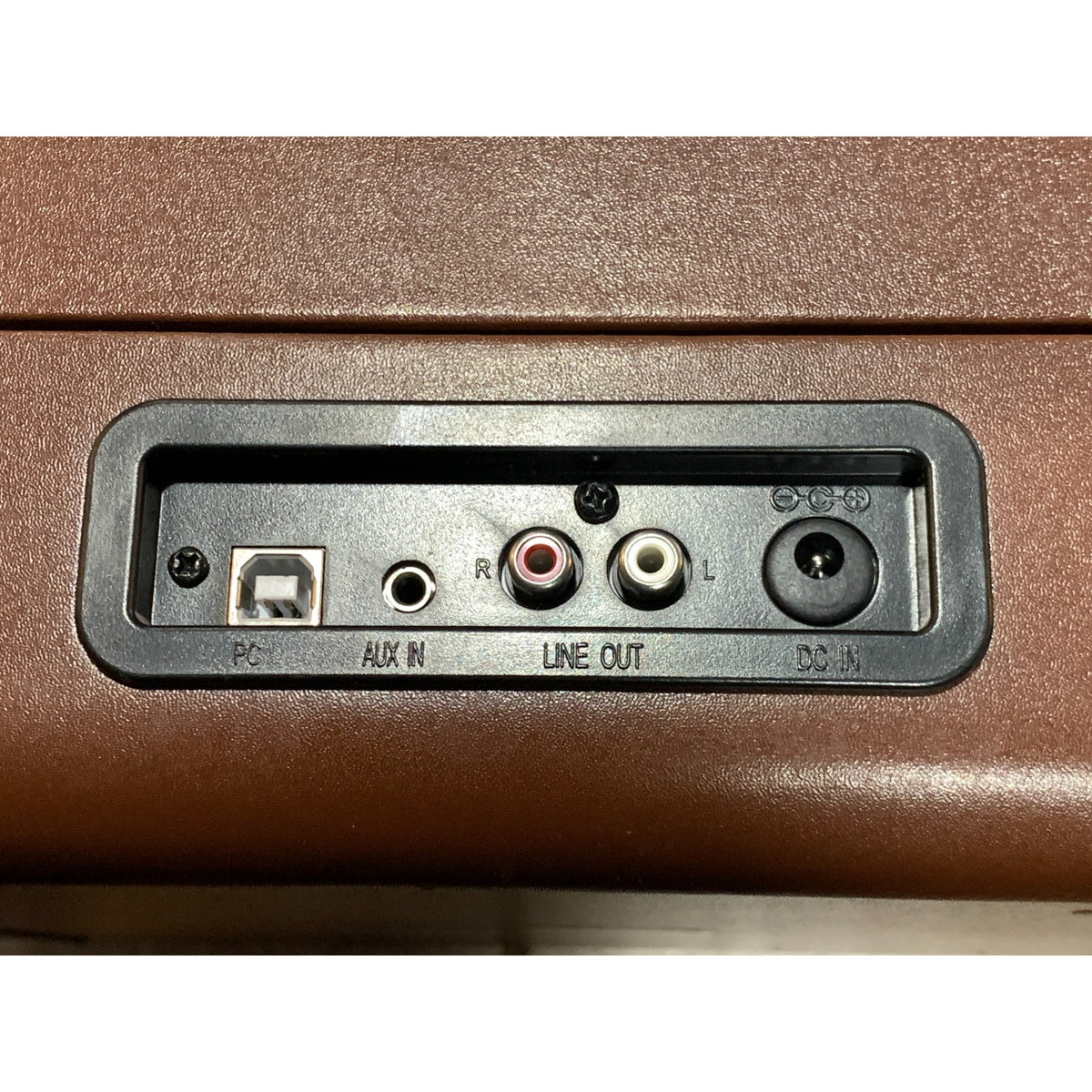 CROSLEY CR6019A-BR Executive Portable USB Turntable Record Player, Speed 33.3RPM