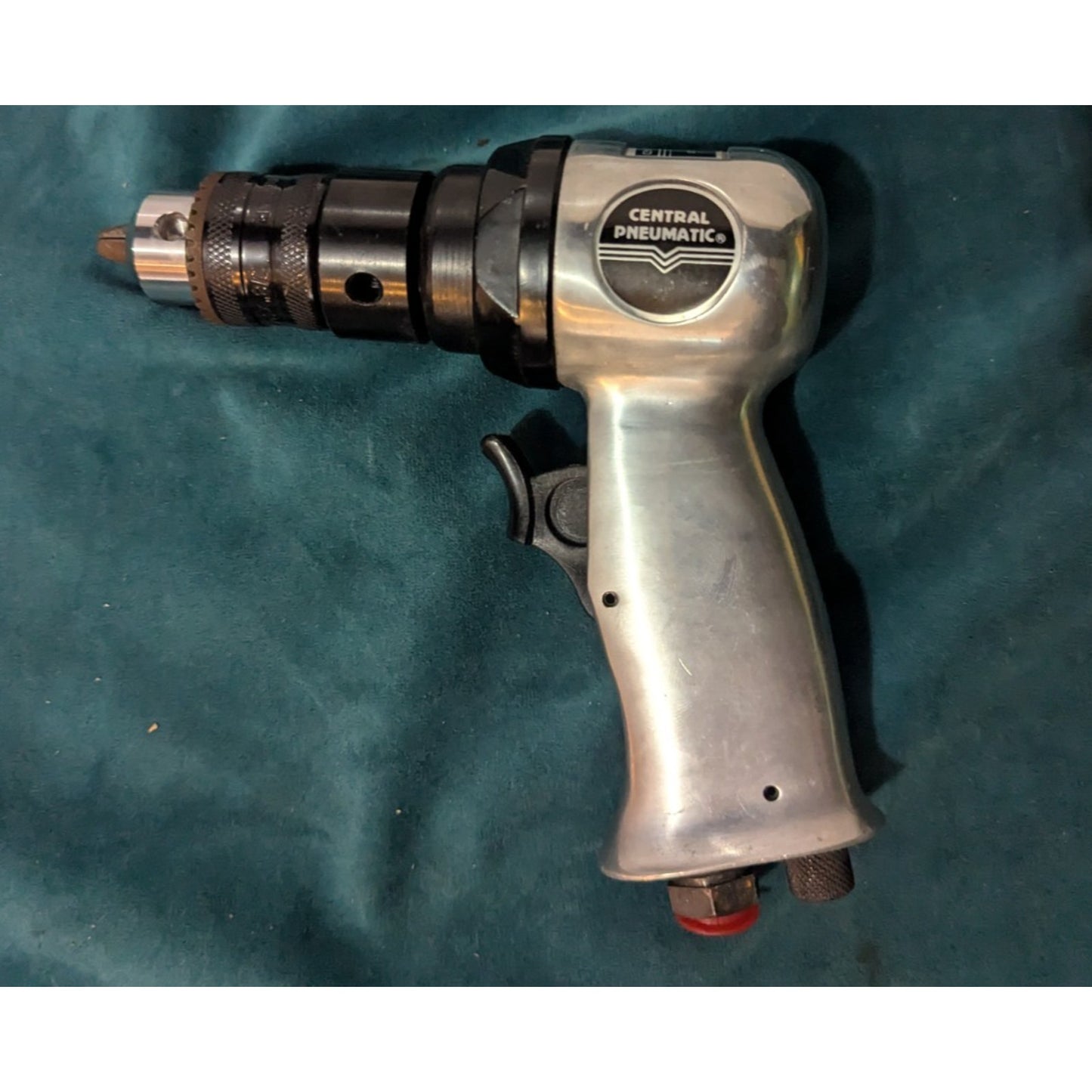Central Pneumatic 35245 Air Sander Drill