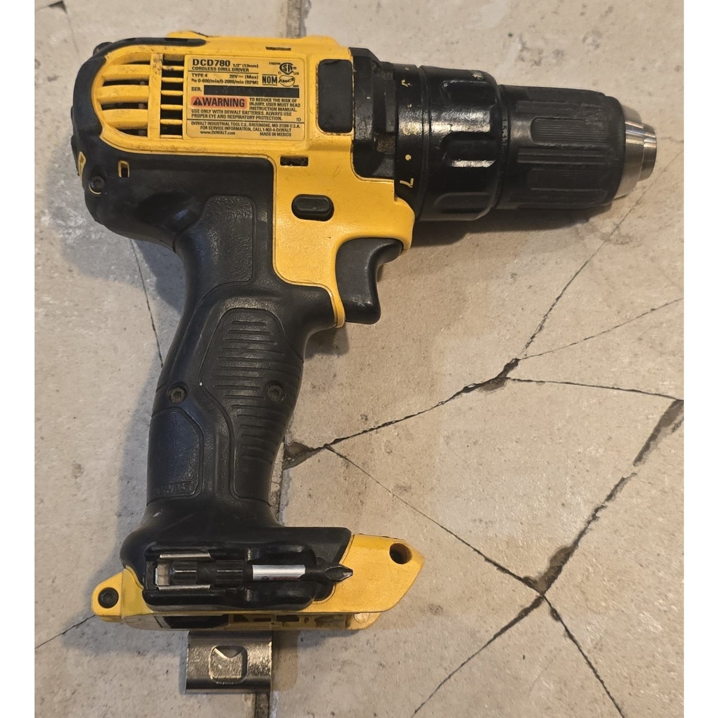Dewalt 2-Tool 20V Combo Set / DCB200 / DCL040 / DCD780 /