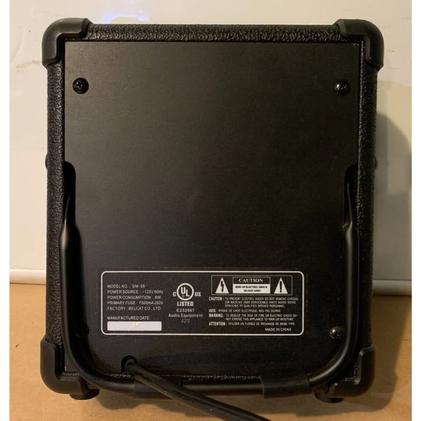 Gibson Maestro GM-05 Practice Electric Guitar Amplifier 5-Watt Compact Amp