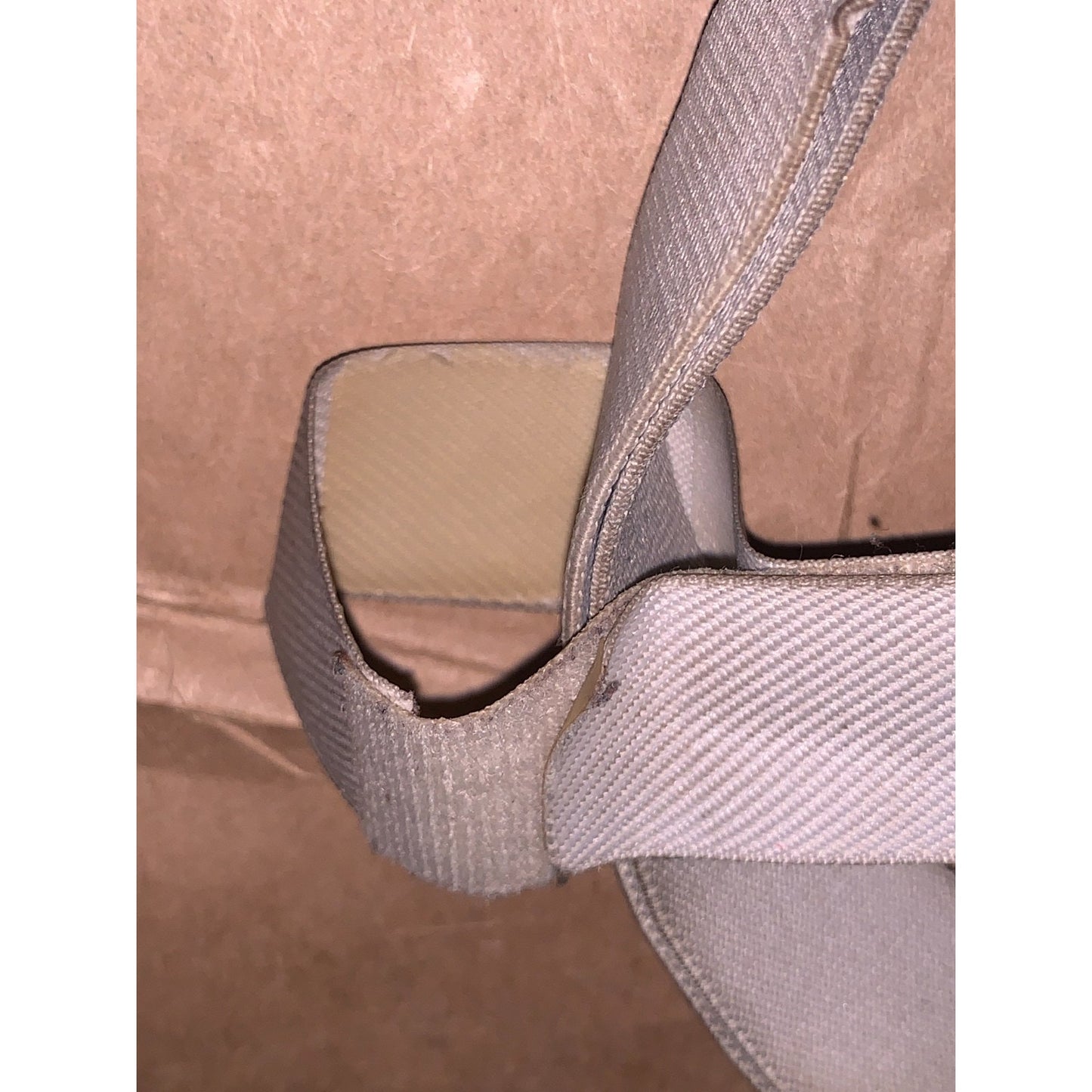 Meta Oculus Quest 2 128GB VR Headset - White (READ LISTING!!)