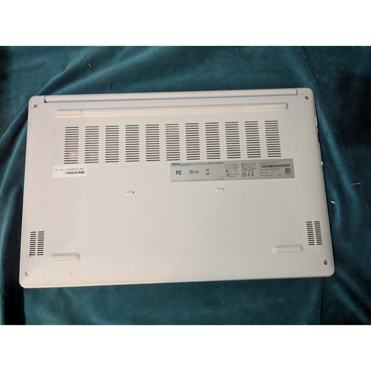 Asus Chromebook CX1 CX1505CKA Intel Celeron N3350 128SSD 8Ram