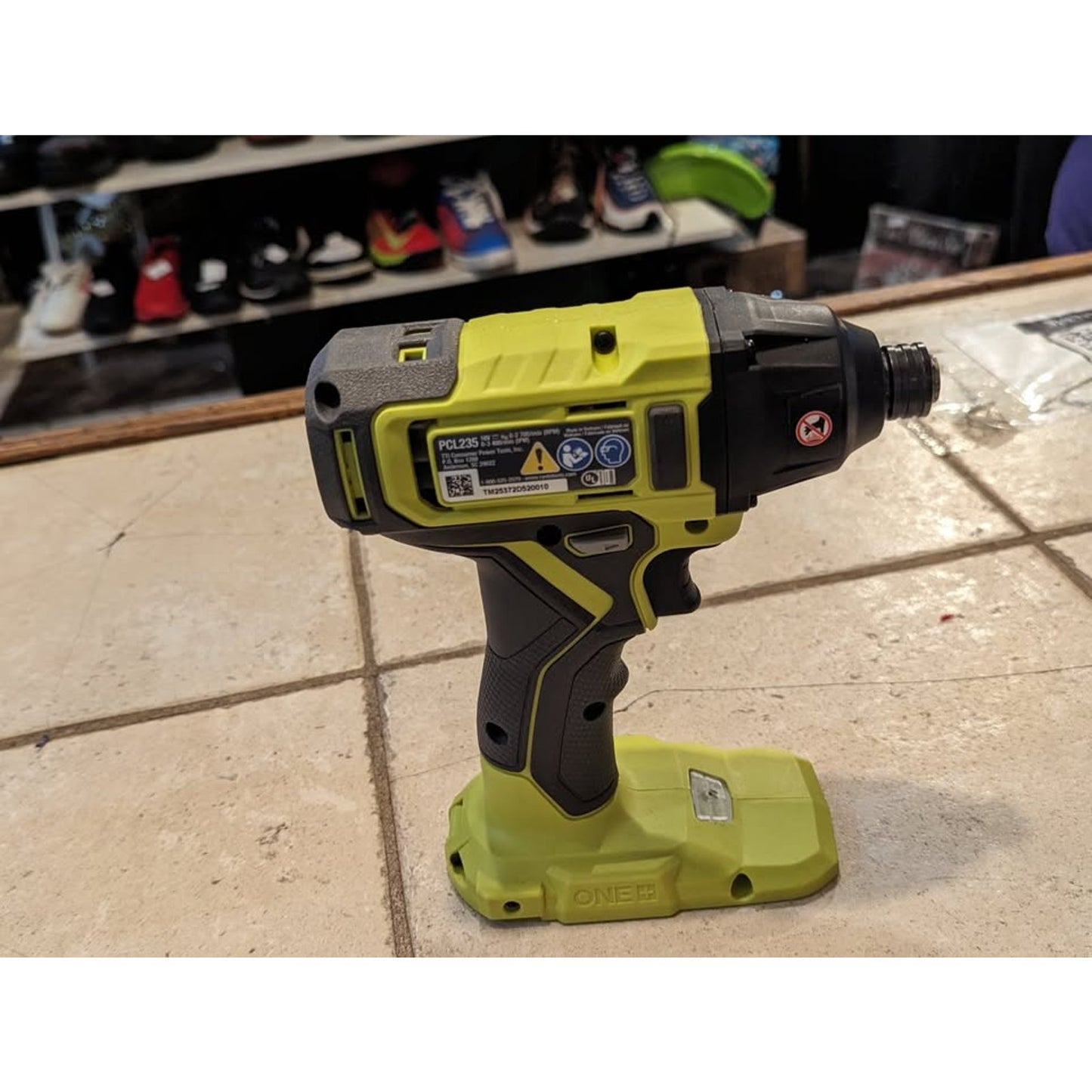 Ryobi ONE+ 18V 1/4 inch Cordless Impact Driver / PCL235
