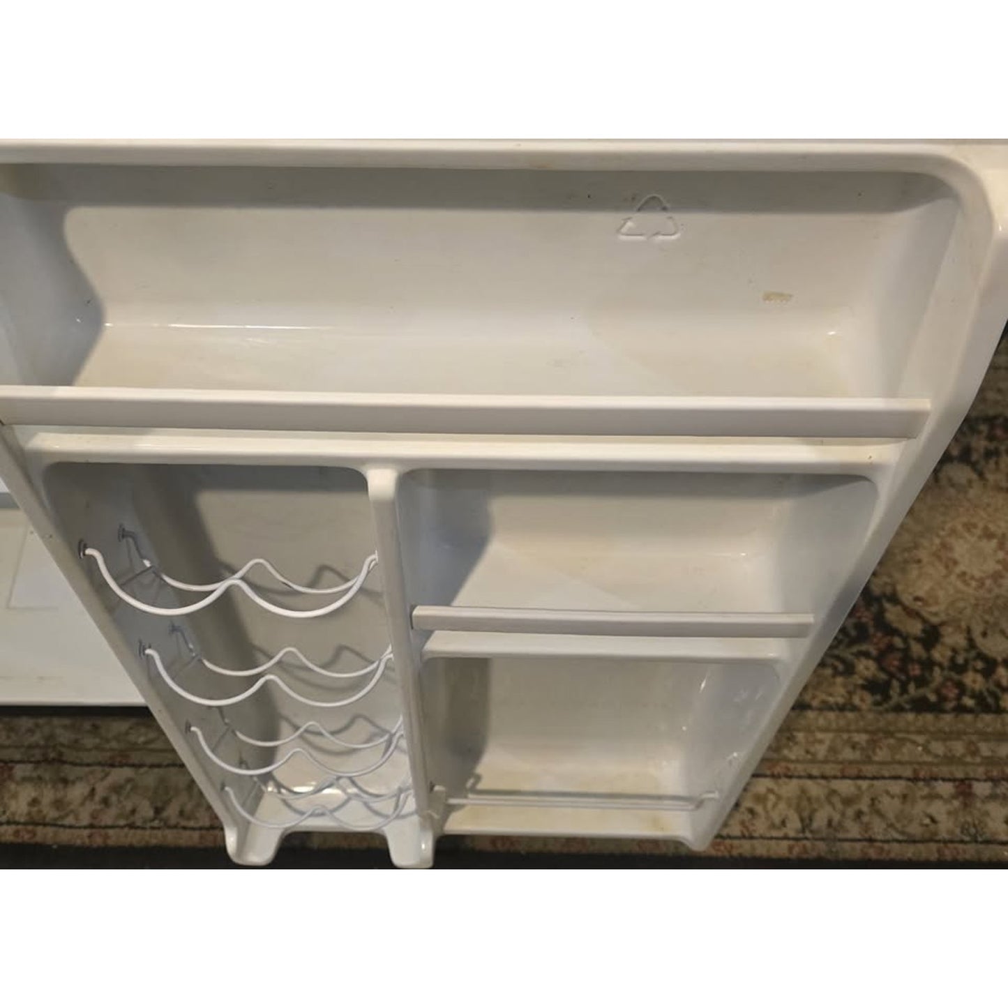 Whirlpool 4.3 cu ft Mini Refrigerator Stainless Steel / WH43S1E /