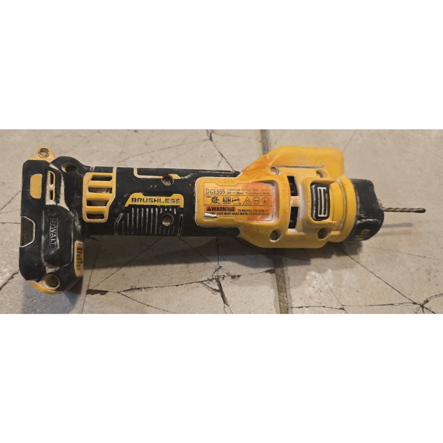 Dewalt DCE555B 20 volt XR Cordless Drywall Cut Out Rotary Tool (tool Only)