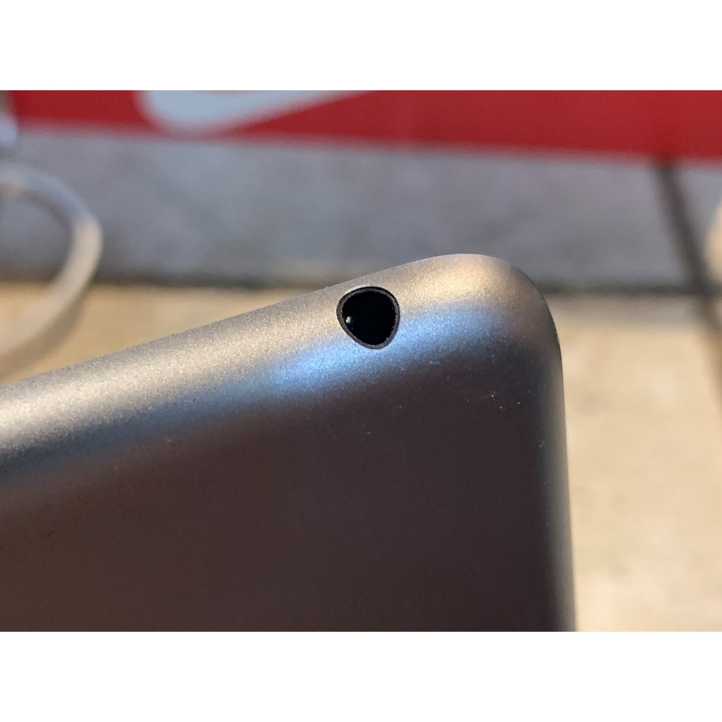 Apple iPad Mini 1st Gen 7.9" 16GB (Wi-Fi Only) Space Gray A1432