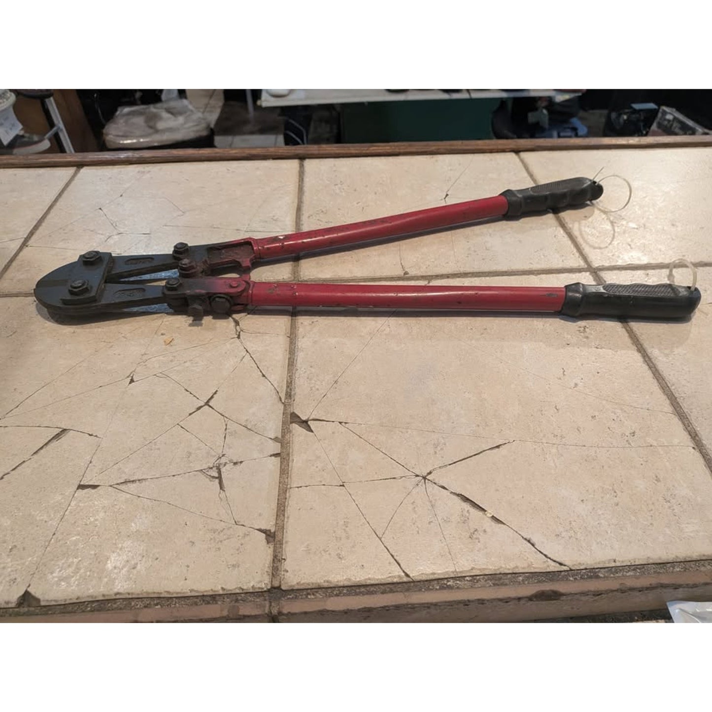 Pittsburgh 24" Bolt Cutters