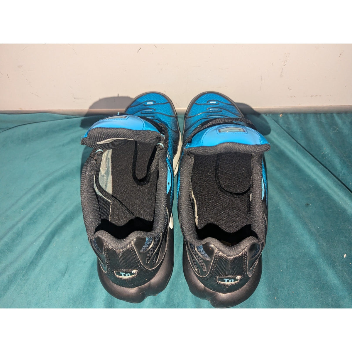 Nike Air Max Plus Aquarius Blue DM0032402 Size 10.5 Mens