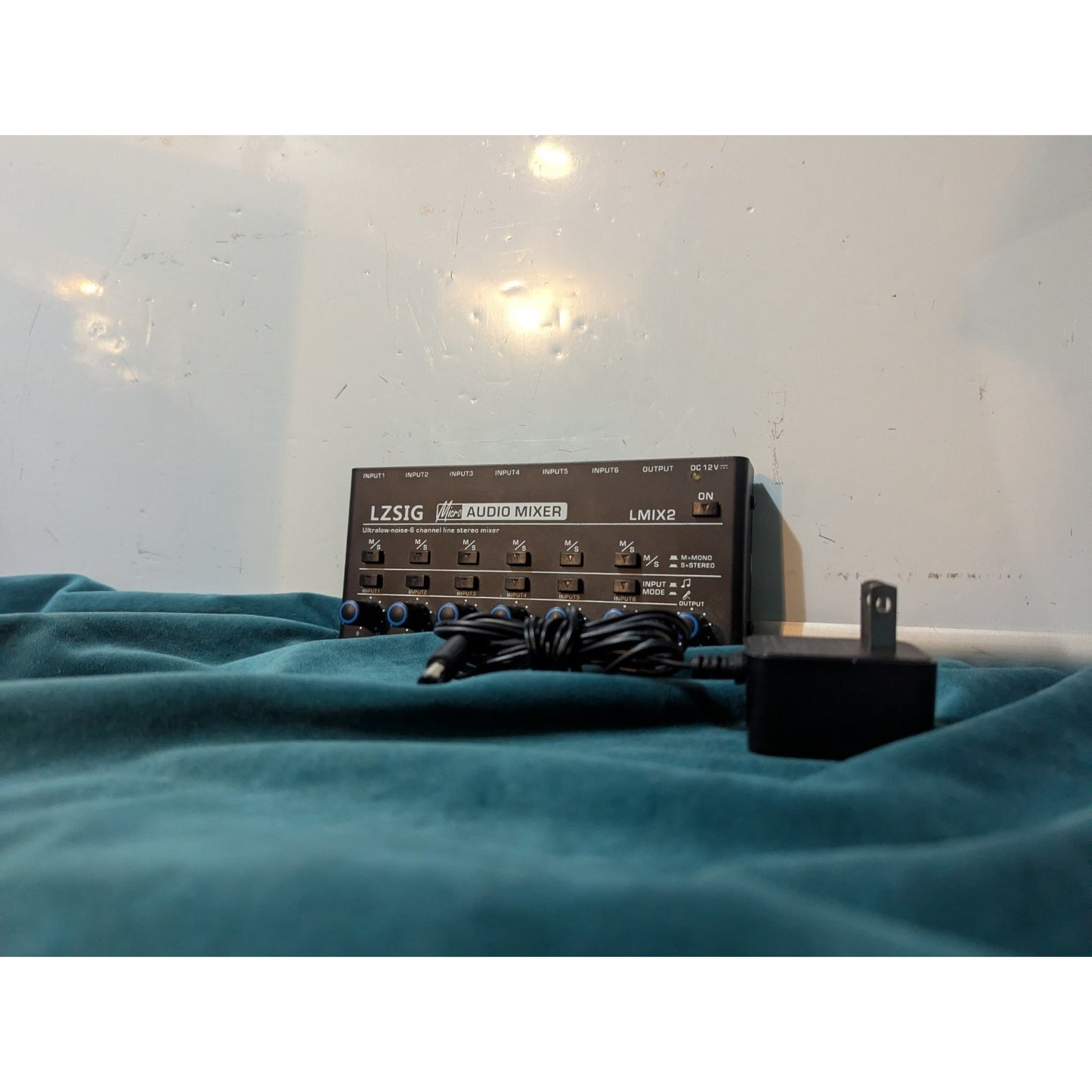 LZSIG Mini Audio Mixer, Stereo Line Mixer for Sub-Mixing, Low-Noise LZSIG LMIX1