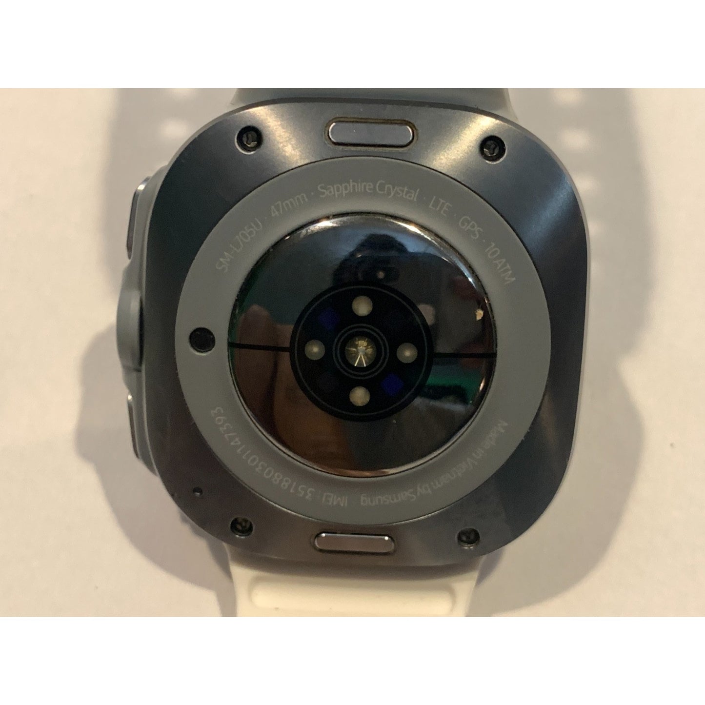 Samsung Galaxy Watch Ultra SM-L705U 47mm LTE 32GB Titanium silver GPS Wi-Fi