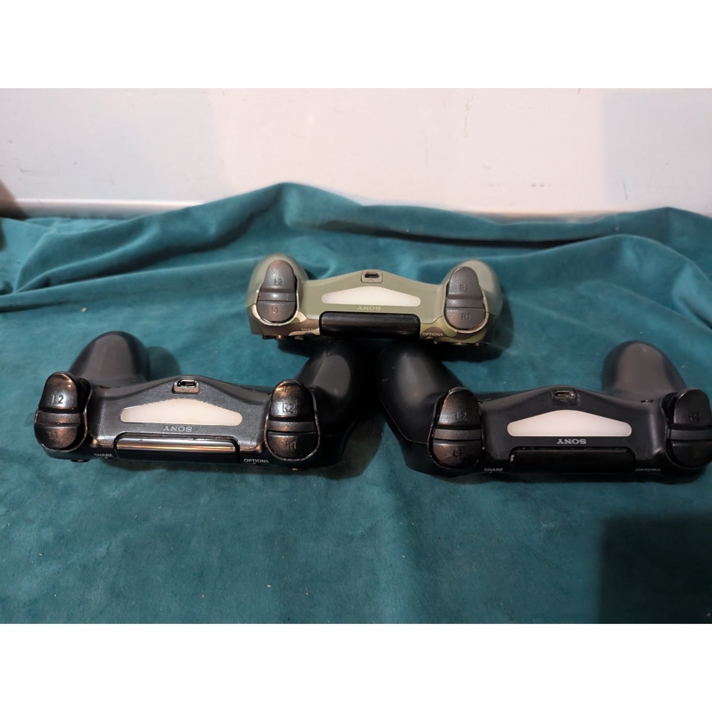 Lot of 3 Sony Playstation 4 Wireless Controller PS4 (For Parts)