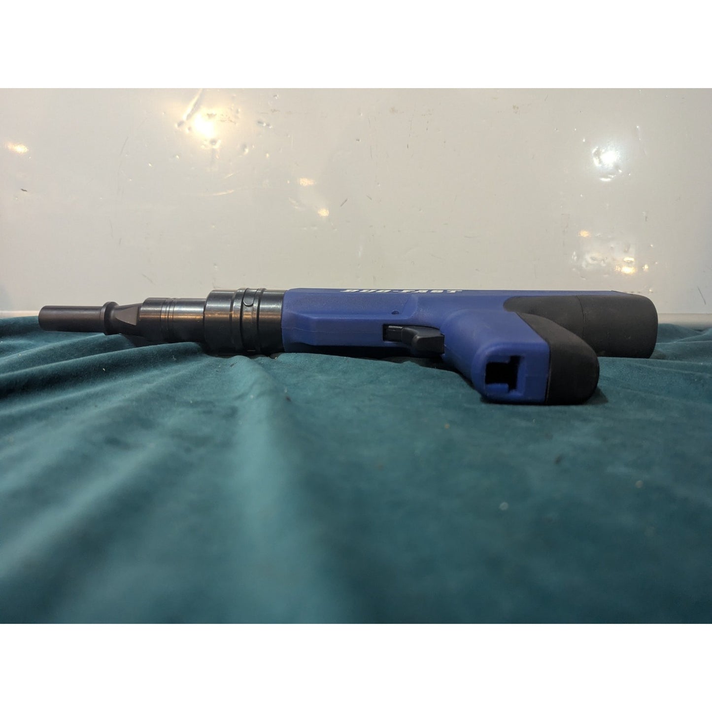 Duo-Fast Semi-Automatic Powder Actuated Trigger Tool
