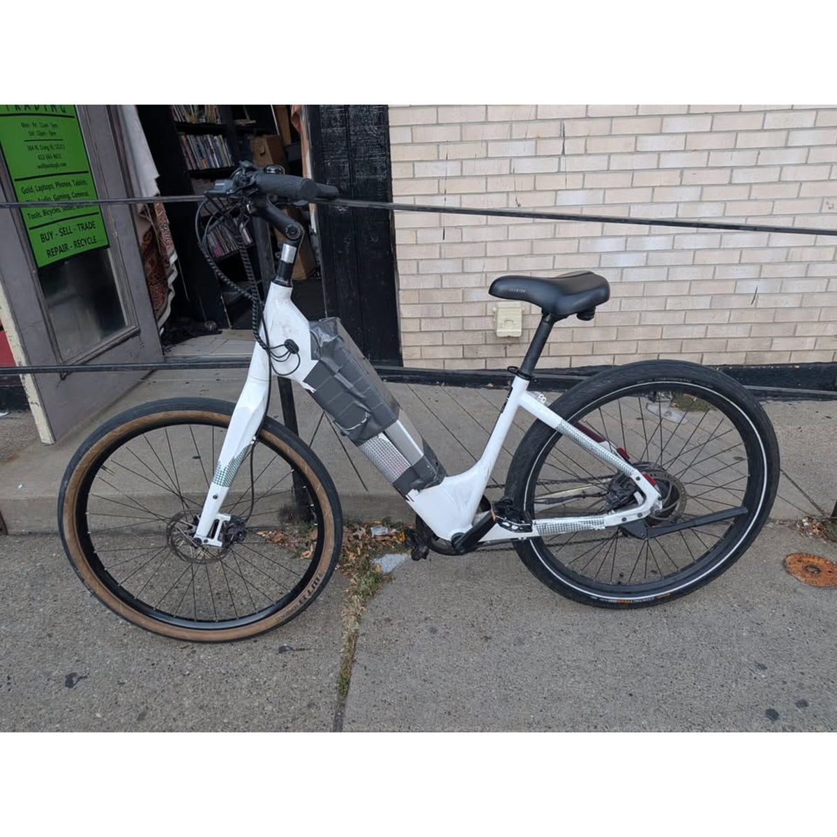 Aventon Pace 500.3 Class 2 Step-Through Ebike