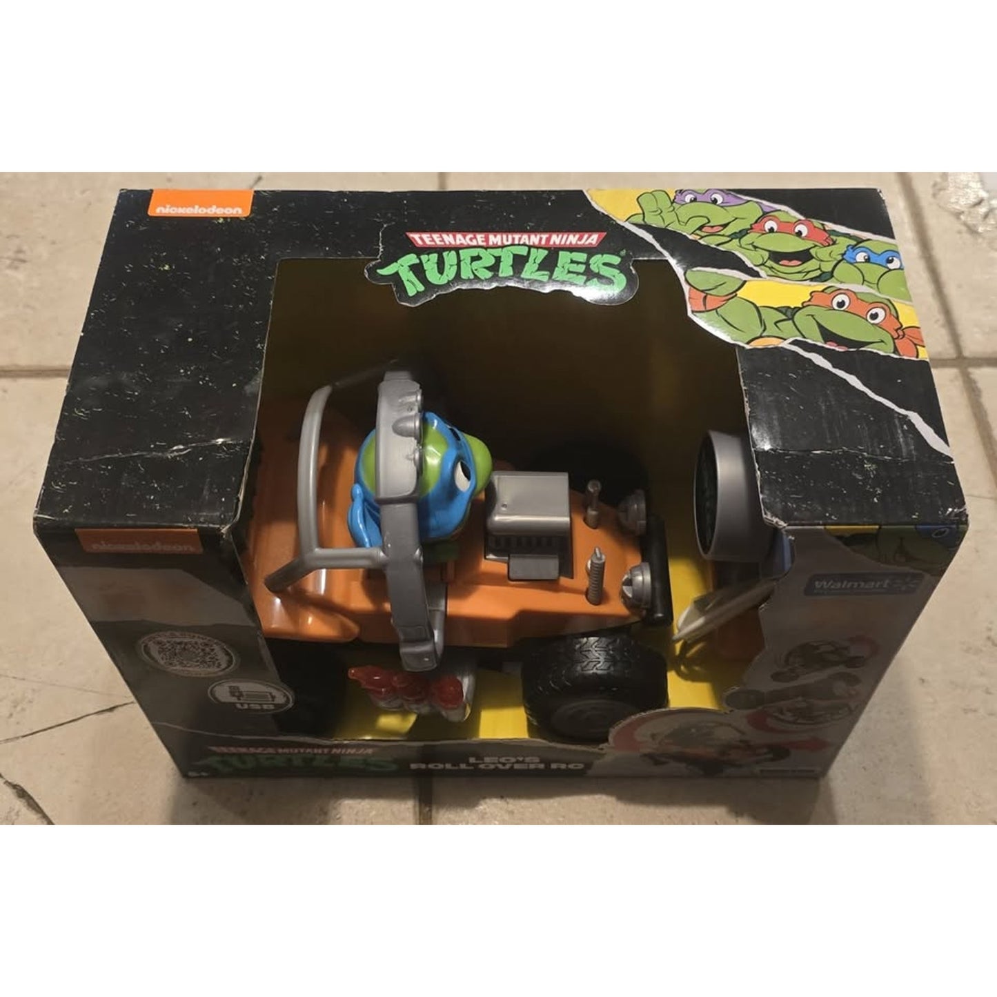 Nicelodeon TMNT Leo's Roll Over RC Car
