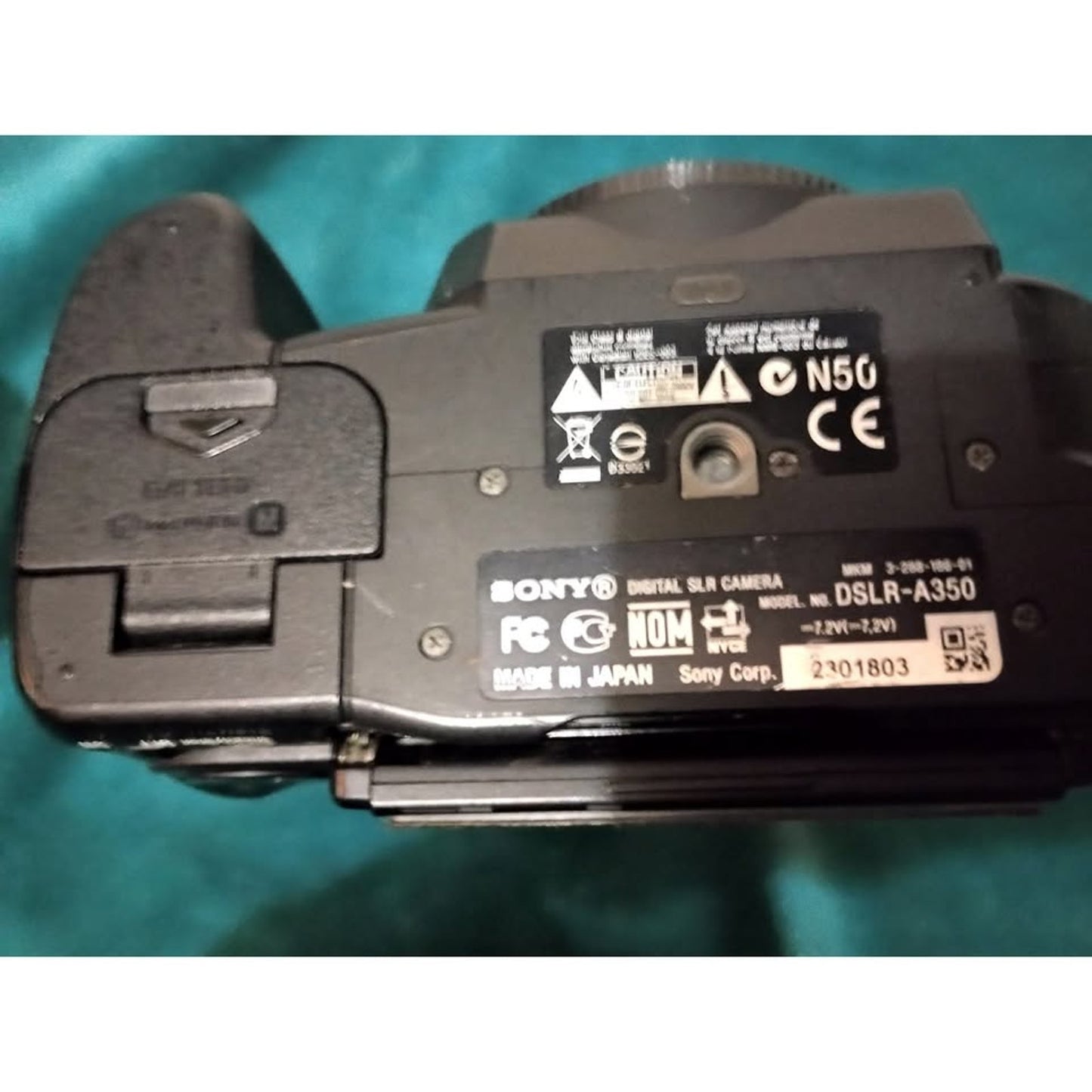 Sony Alpha a350 14.2MP DSLR Camera with 18-70mm AF Lens