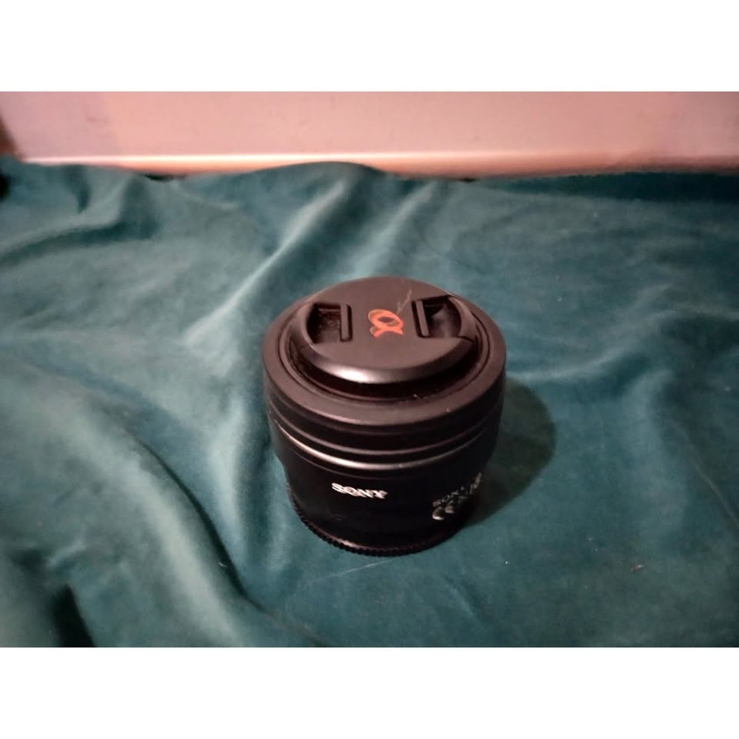 Sony Alpha a350 14.2MP DSLR Camera with 18-70mm AF Lens