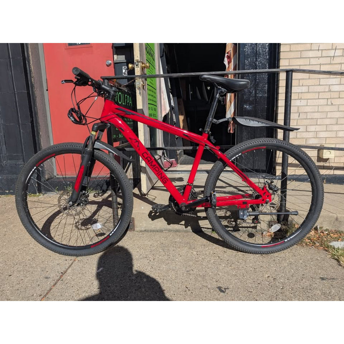 Camping Survivals Mountain Bike, 17" Frame, 27.5 Wheels, 21 Speed
