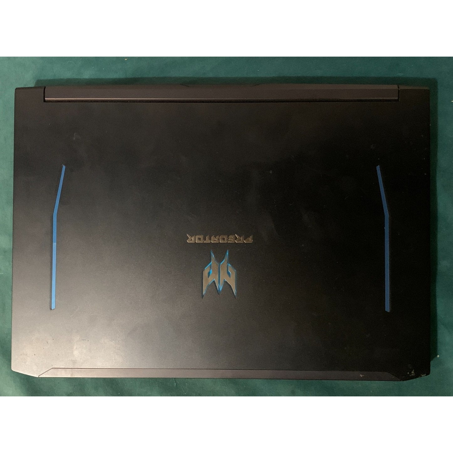 Acer Predator Helios 300 15.6" Gaming Laptop i7-7950H 16GB 512GB SSD GTX 1660 Ti