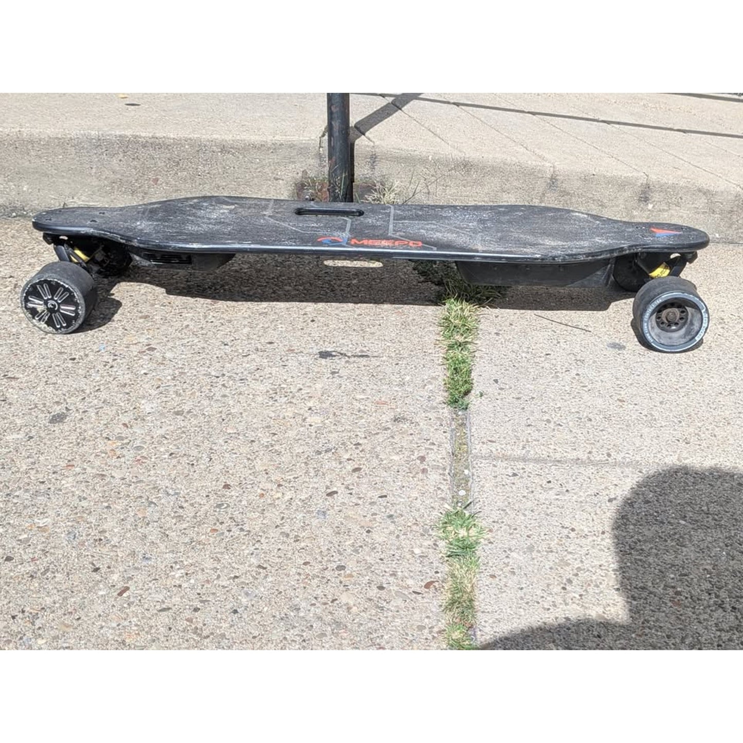 Meepo V3 Standard Electric Skateboard / 28 MPH / 11-Mile / 500W