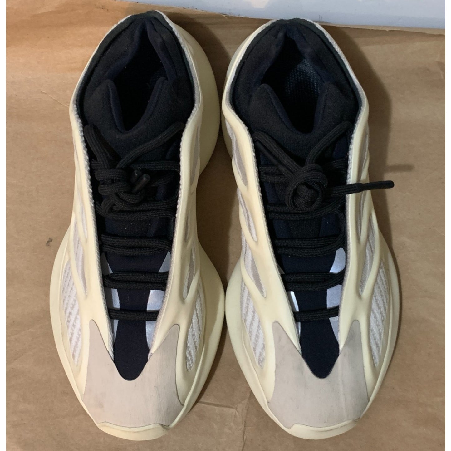 adidas Yeezy 700 V3 Azael Men's Size 7.5