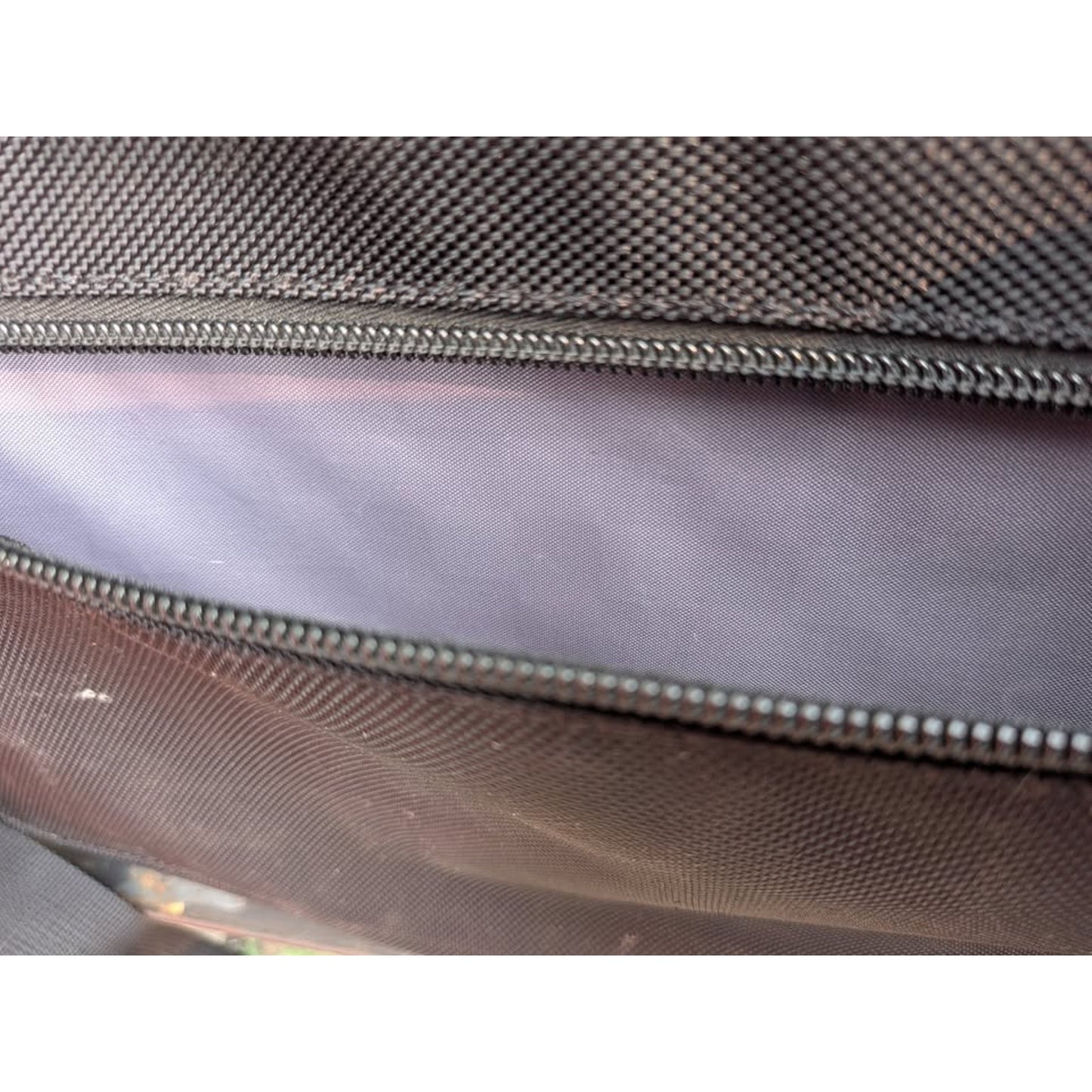Samsonite Multi Pocketed Brief Laptop Bag / Black