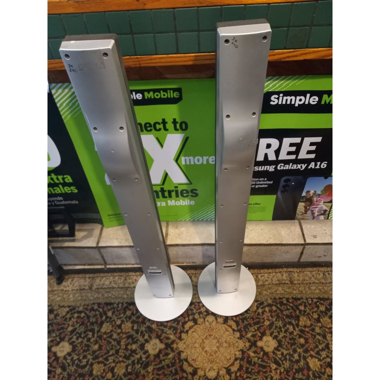 Sony Standing Electric Speakers