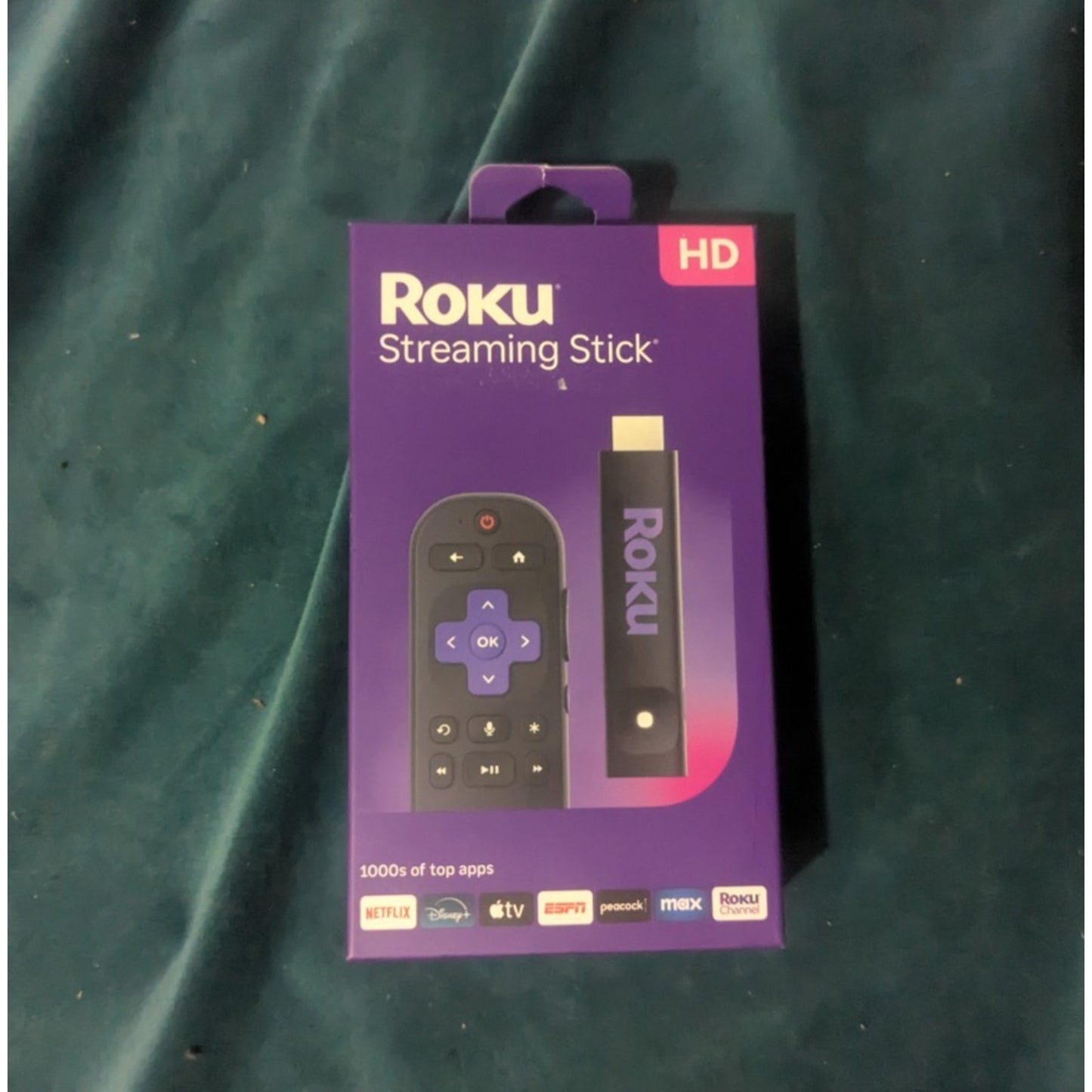 Roku Streaming Stick with Roku Voice Remote 3840R