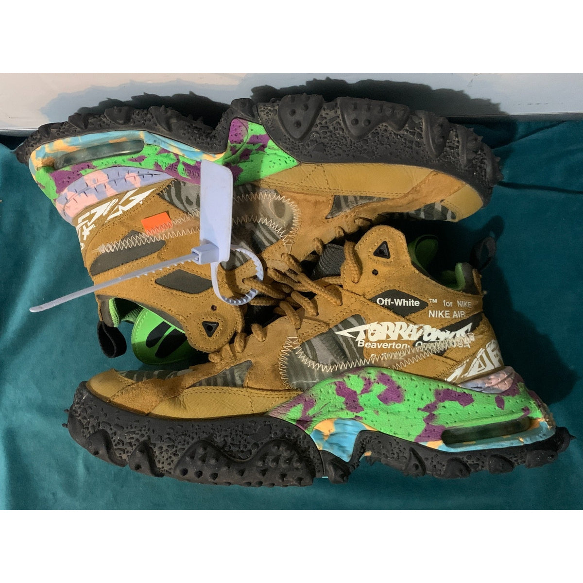 Off-White × Nike Air Terra Forma Wheat and Green Strike DQ1615-700 Men's US 10.5