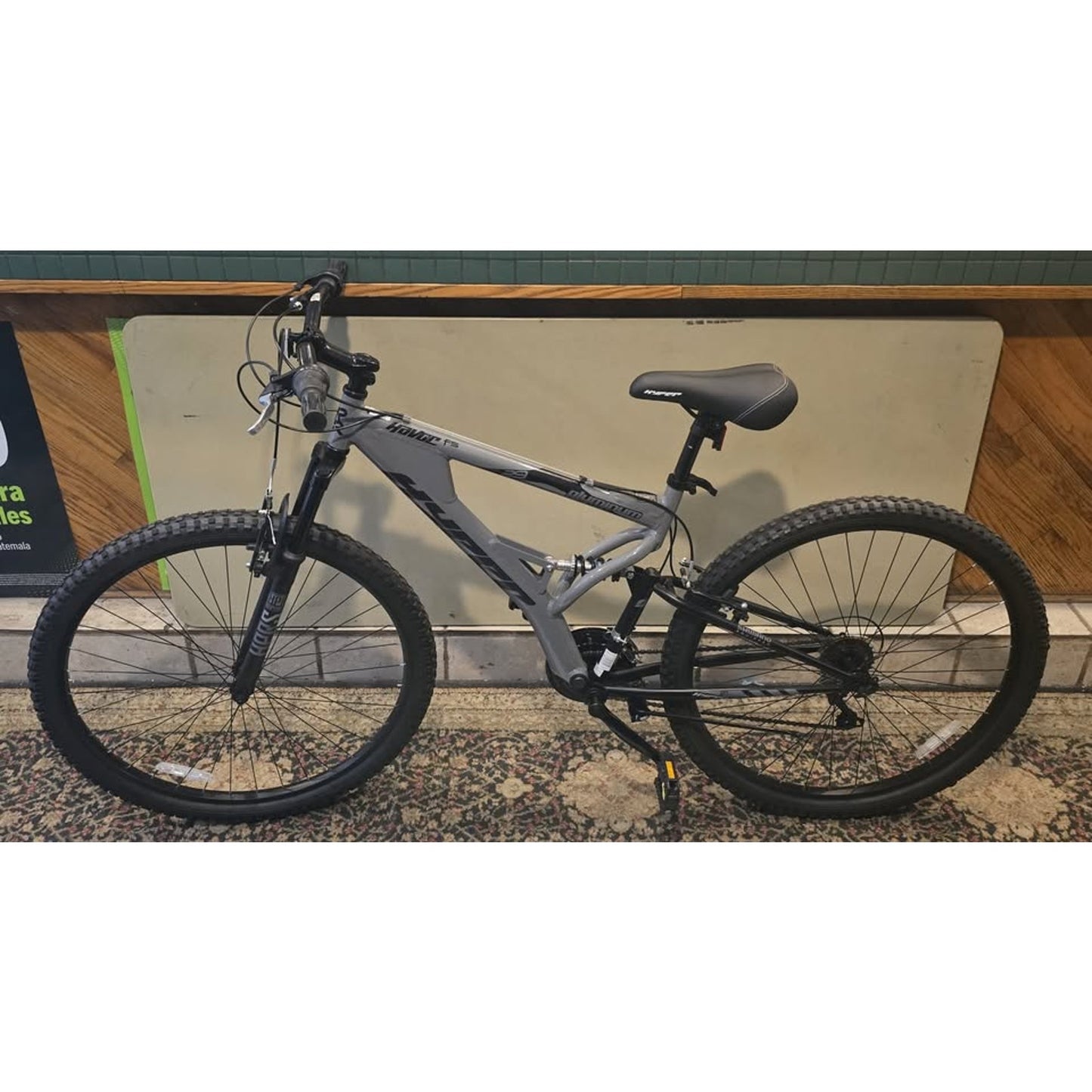 Hyper Havoc FS 29 Mountian Bike / 29" Wheels / 18" Frame / 21-Speed /