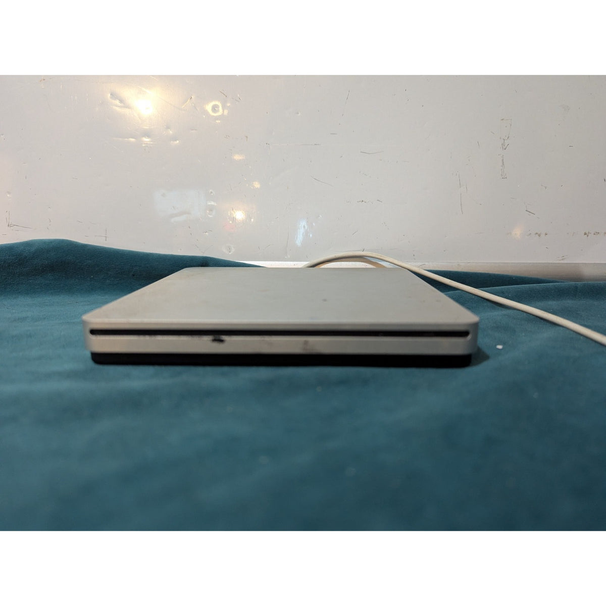 Apple USB SuperDrive USB CD/DVD Drive A1379 Silver