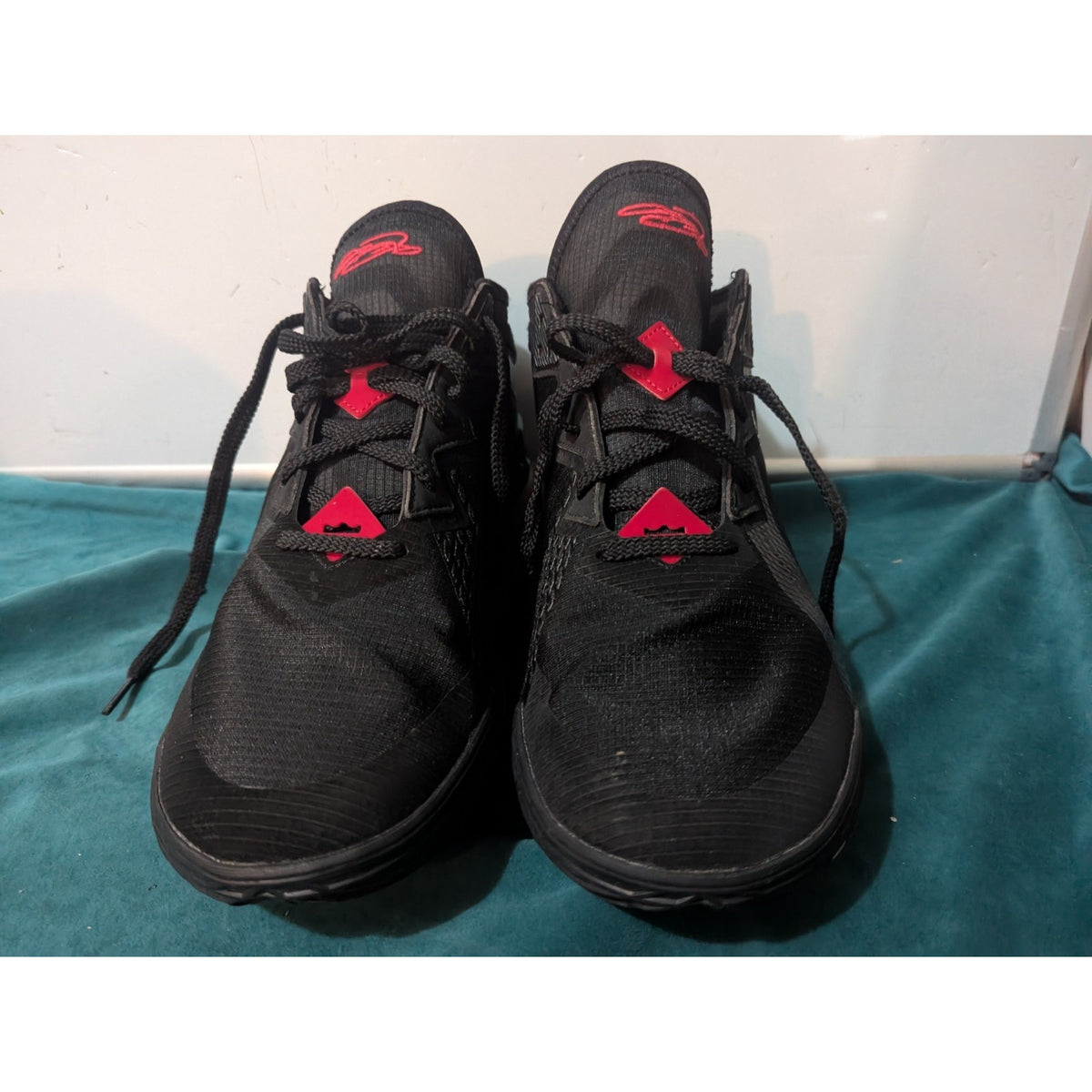 Nike Lebron 18 LOW BRED BLACK RED CV75622-001 Size 12