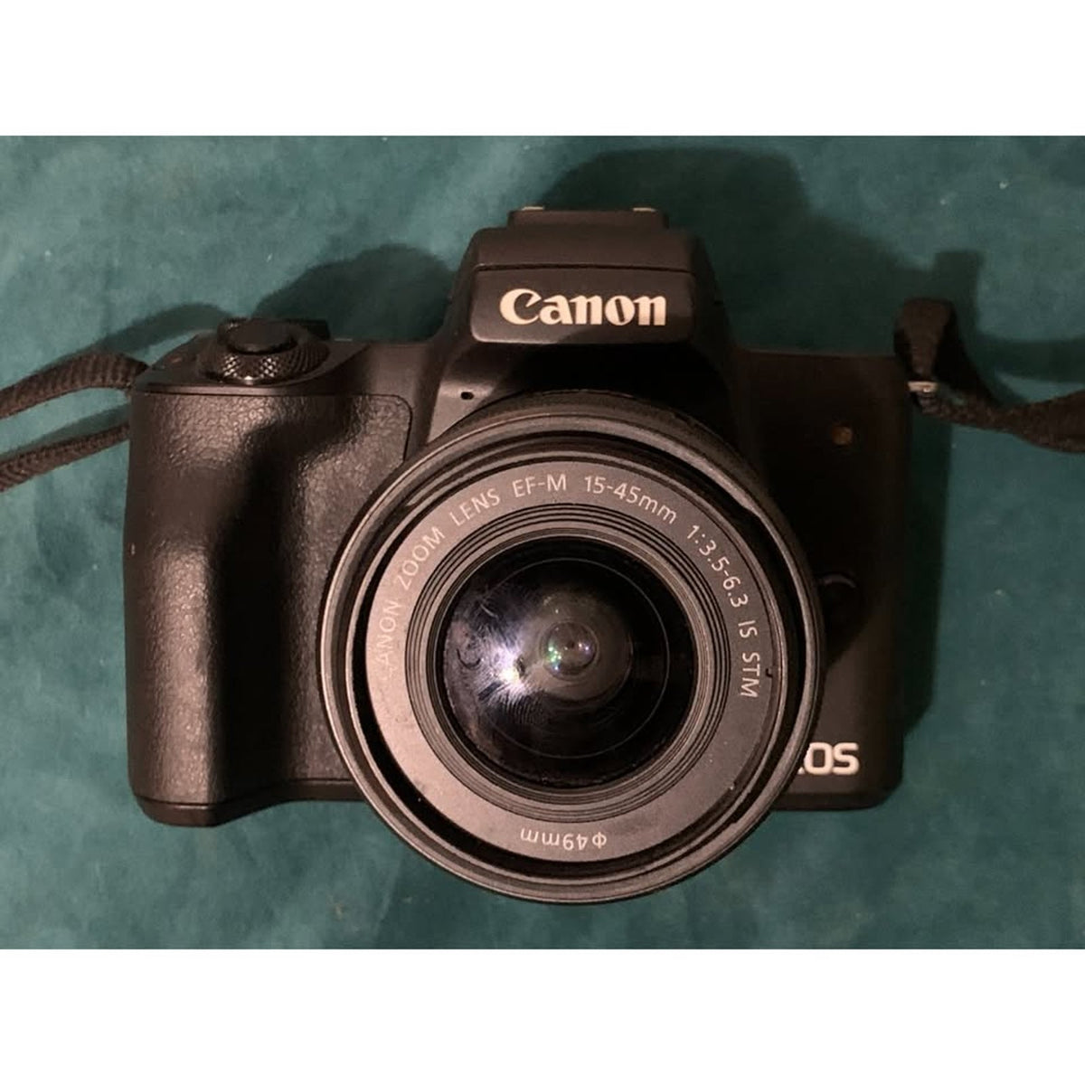 Canon EOS M50 24.1MP Camera Black with 15-45mm Lens & charger