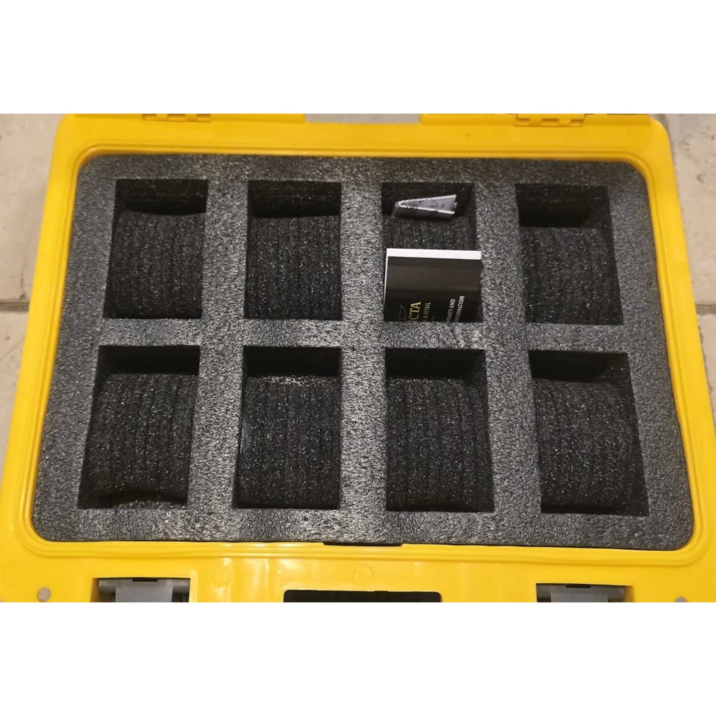 Invicta 8 Watch Holder Case