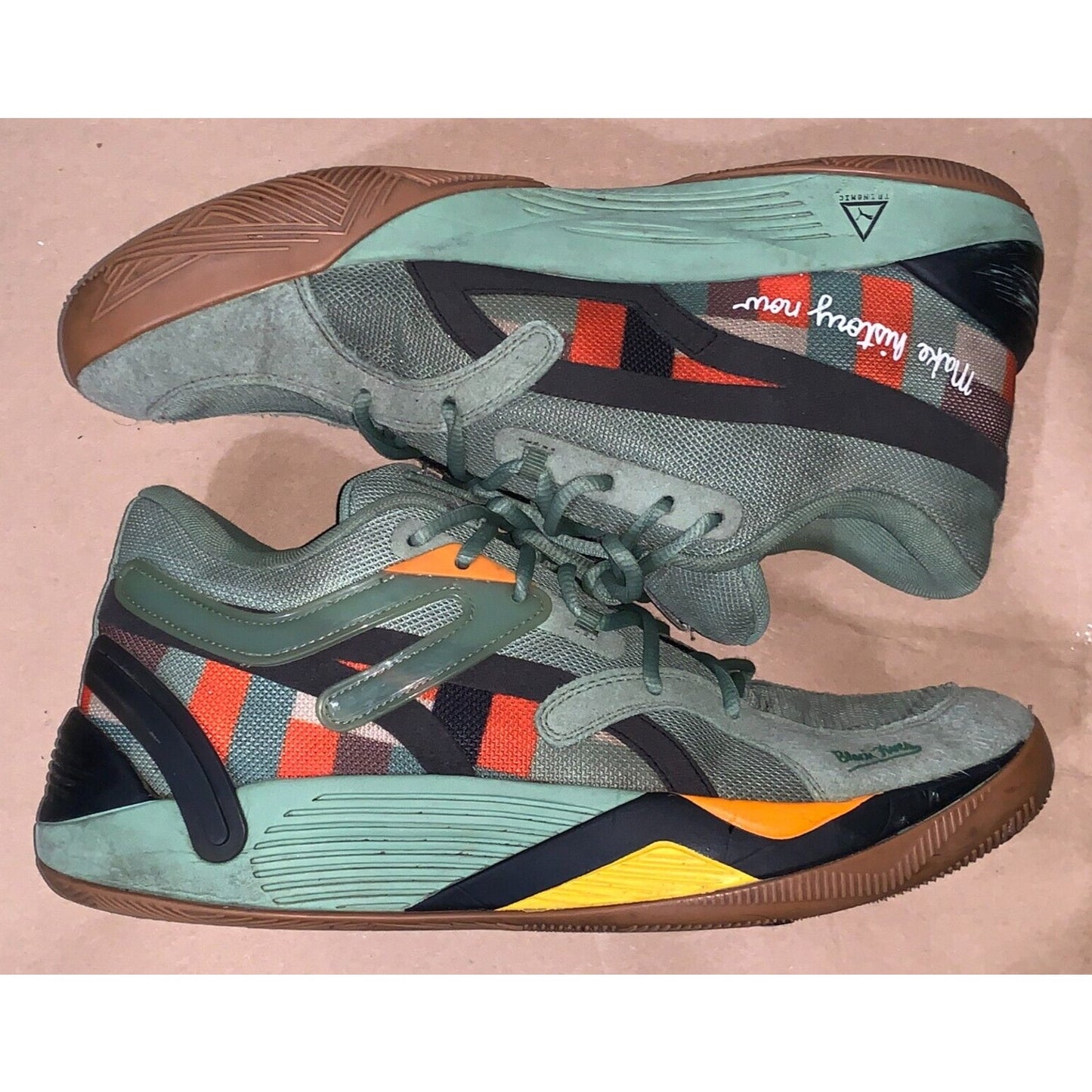 Puma TRC Blaze Court X Black Fives “Dusty Forest” Sample 377583-02 Men’s 11.5