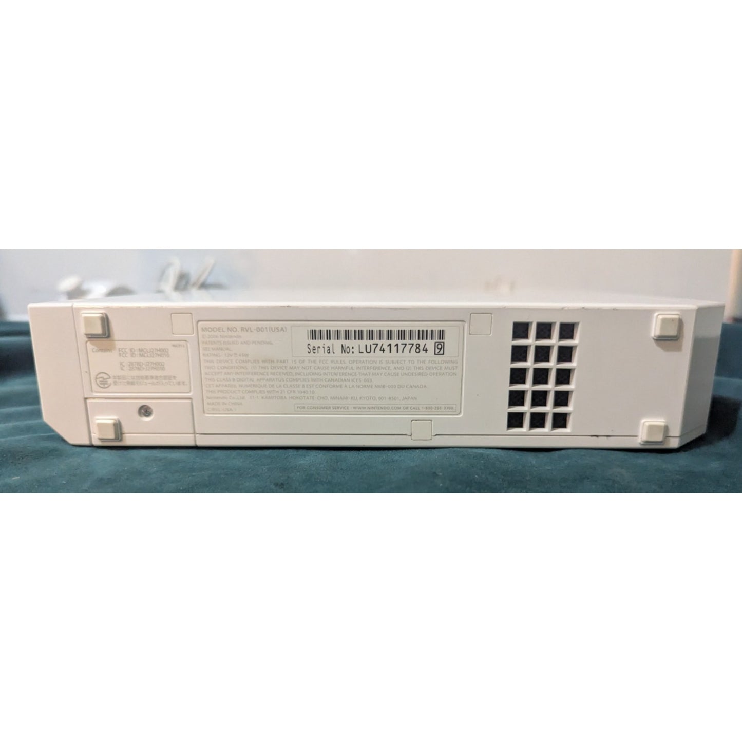 Nintendo Wii Gaming Console RVL-001 (USA) W/ One Wii Remote Controller
