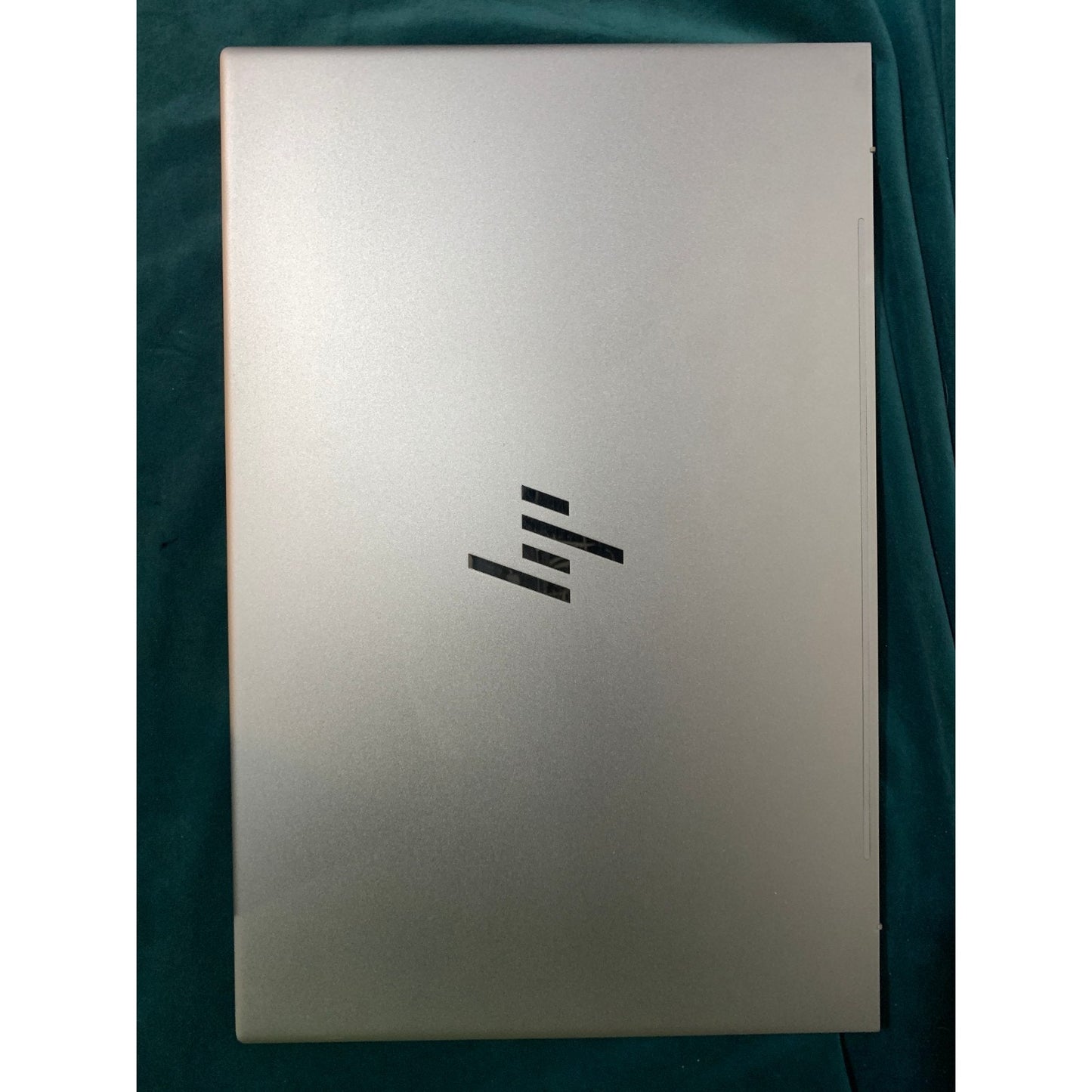 HP Envy 17-CR0013DX 17.3" i7-1260P 2.1GHz 12GB RAM 512GB SSD