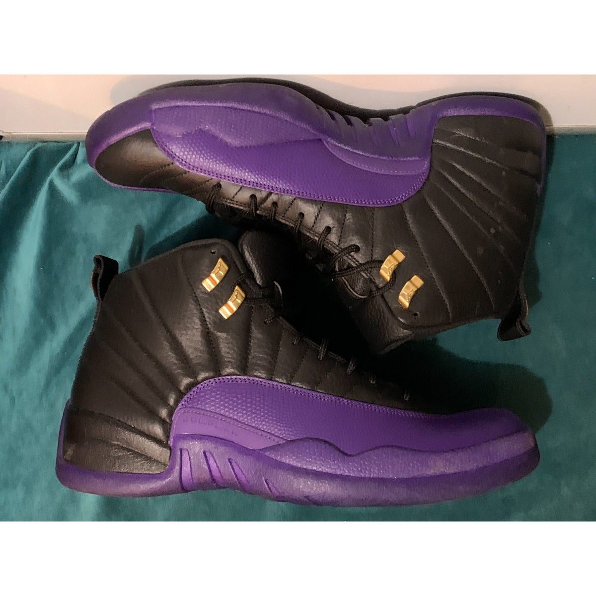 Air Jordan 12 Retro Men’s Size 12 Black/Field Purple Noir/Violet CT80113-057