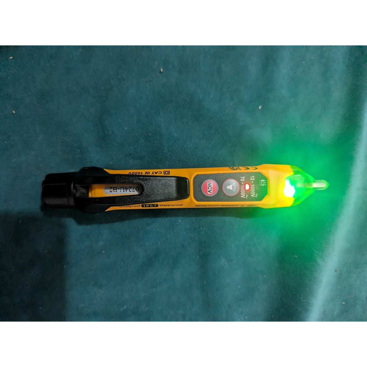 Klein Tools Dual Range Non Contact Voltage Tester With Flashlight
