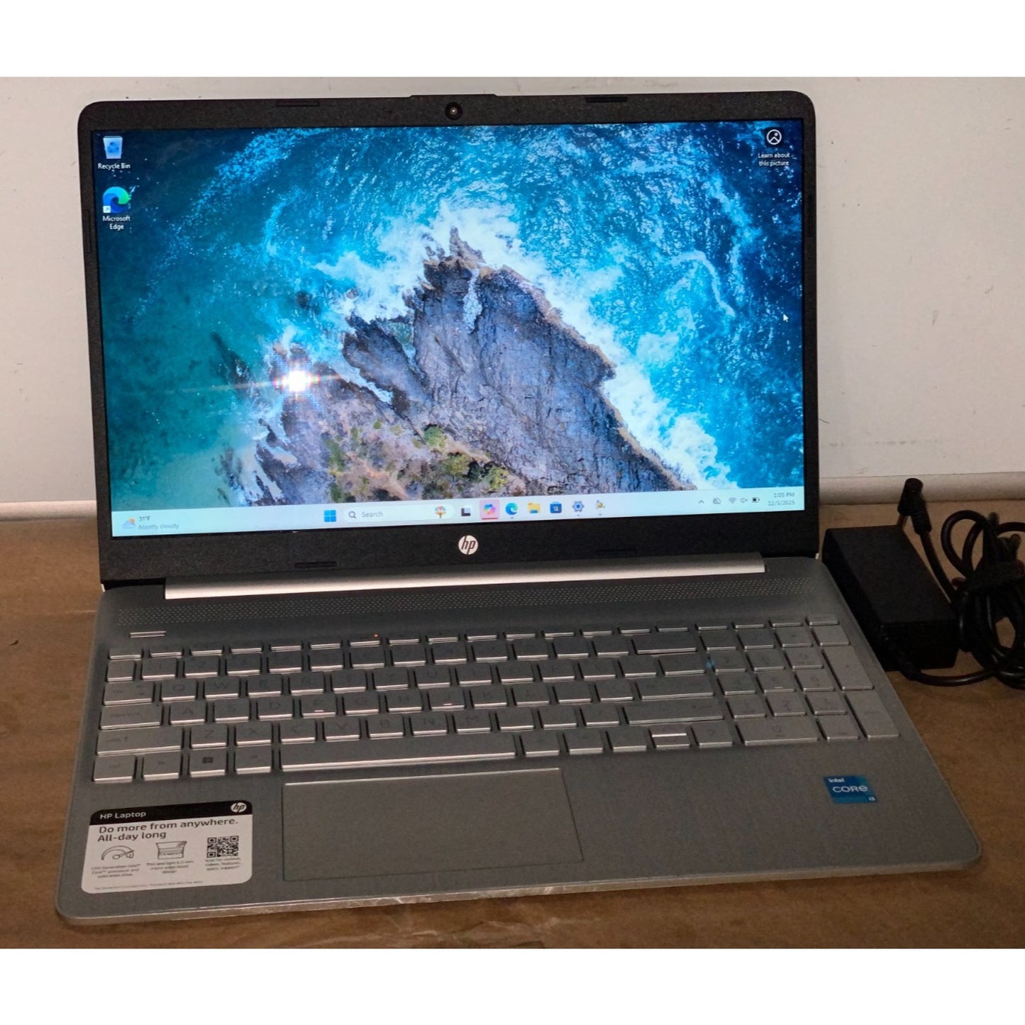 HP 15-DY5033DX Intel Core i3-1215U 1.2GHz 8GB RAM 256GB SSD 15.6" Touchscreen