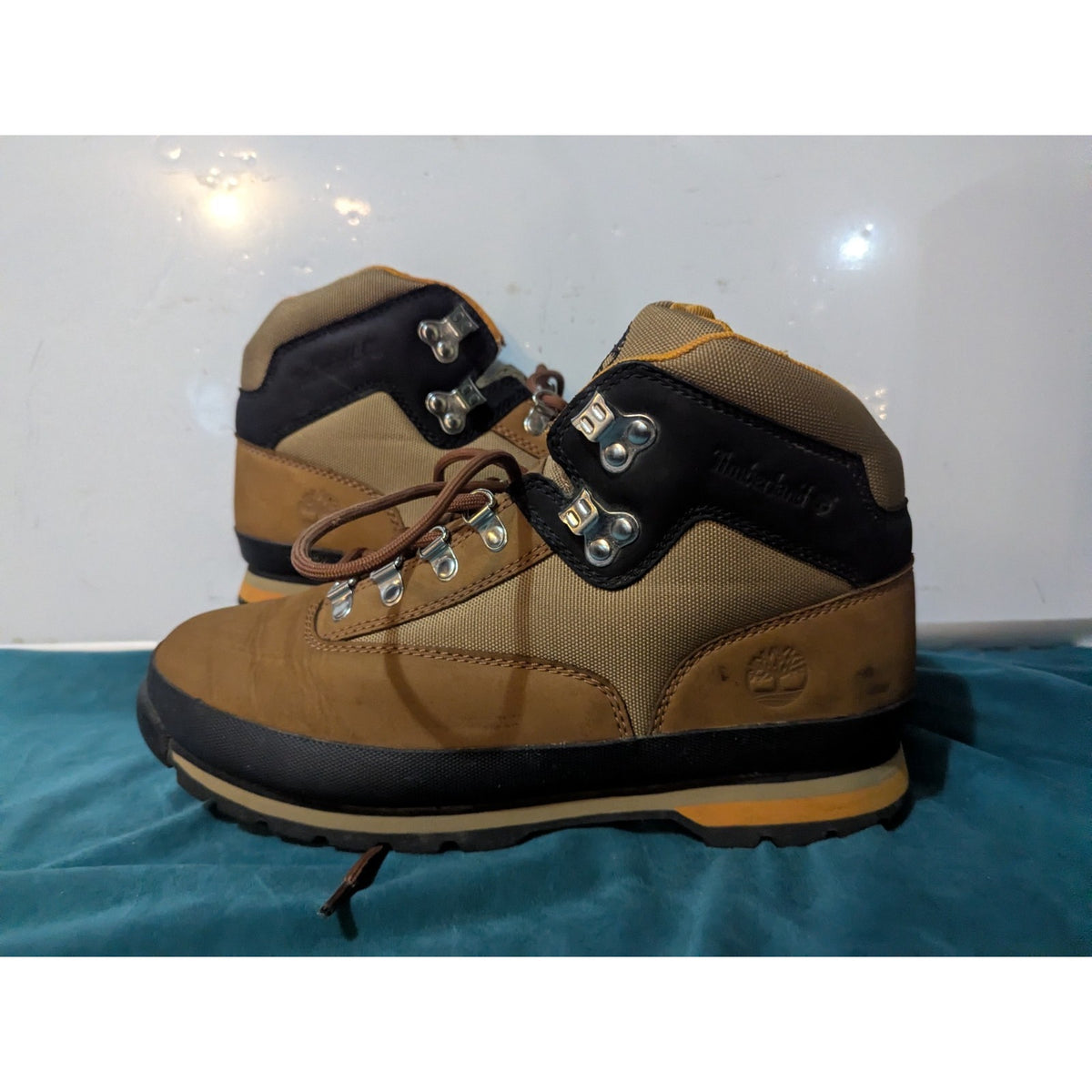 Timberland Mens Euro Wheat Hiking Boots U.S Men Size 9